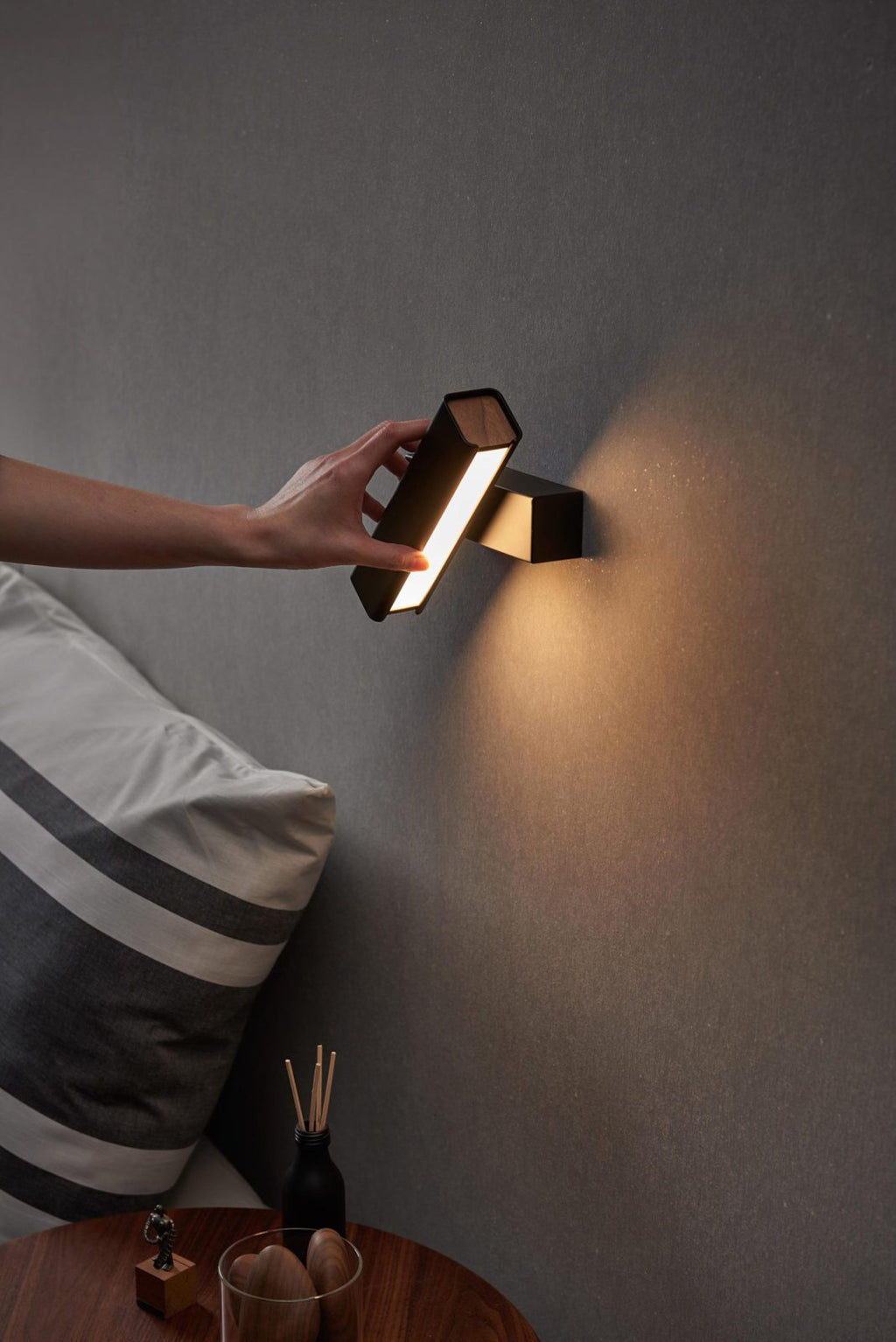 Axis Flux Wall Light, Hardwired Wall Sconce, detail 19