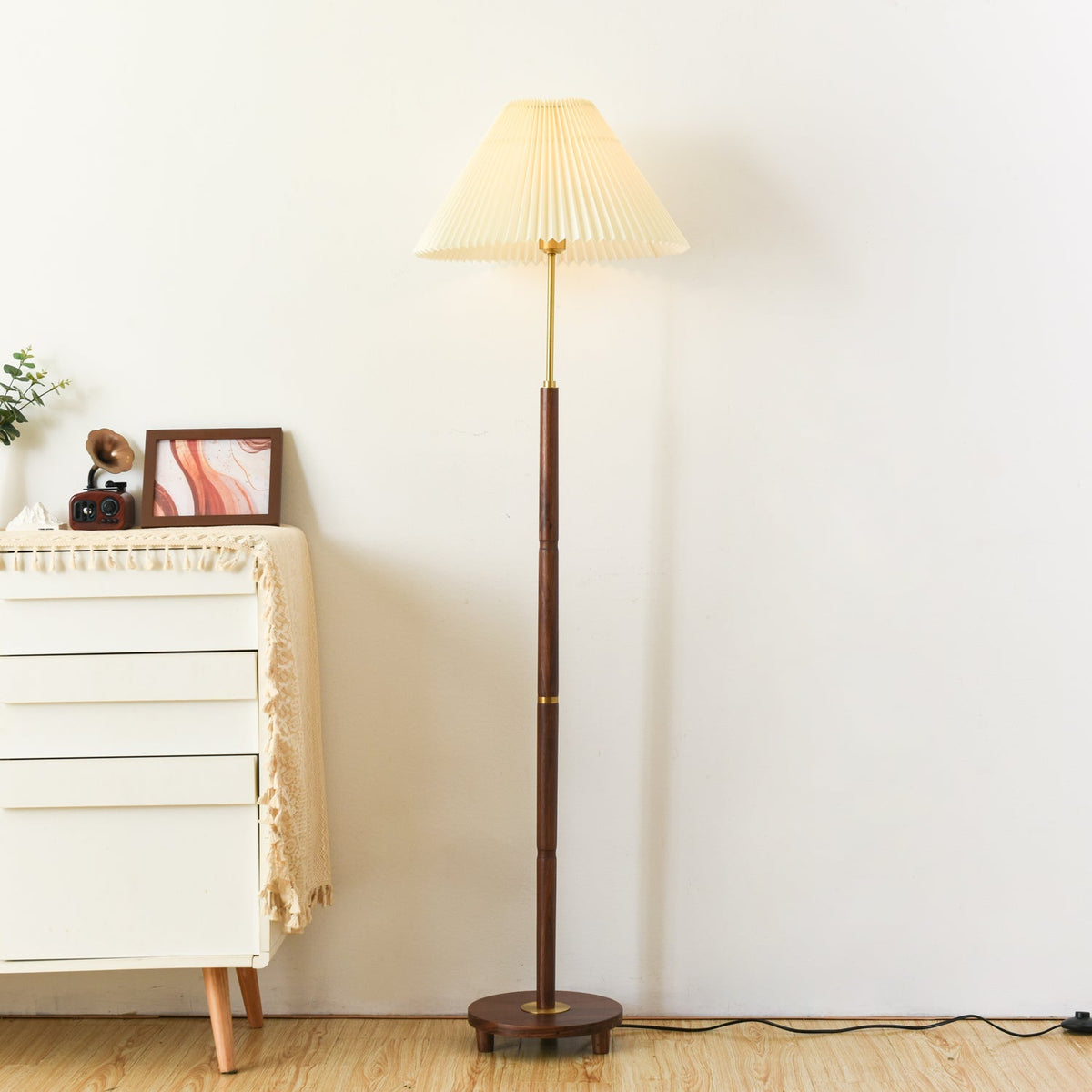 Axya Vintage Pleated Floor Light, Floor Lamp, detail 8