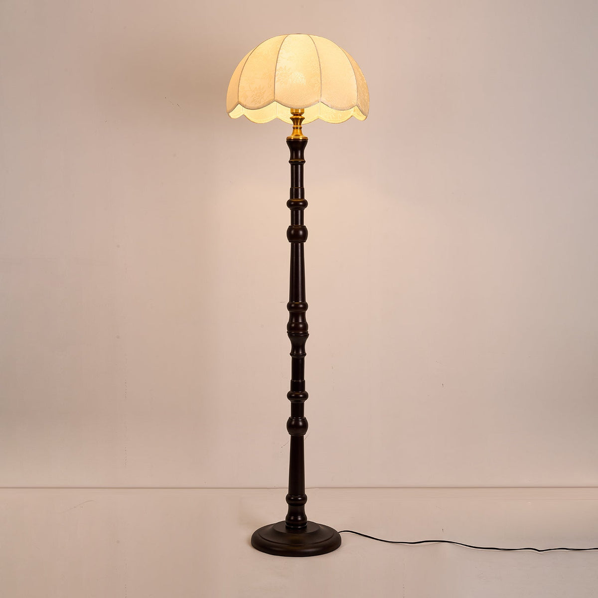 Belgravia Standing Light, Bedside Table Lamp, detail 6