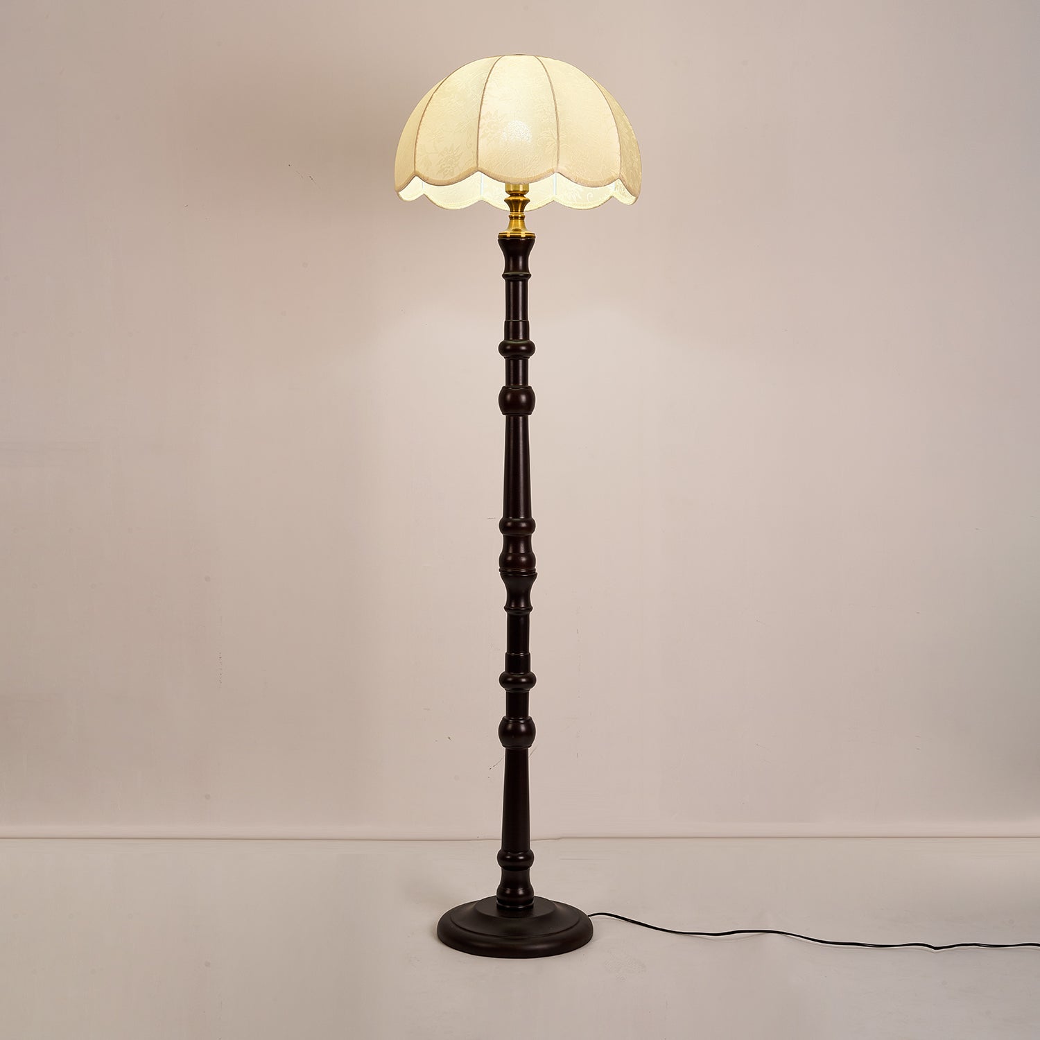 Belgravia Standing Light, Bedside Table Lamp, detail 2