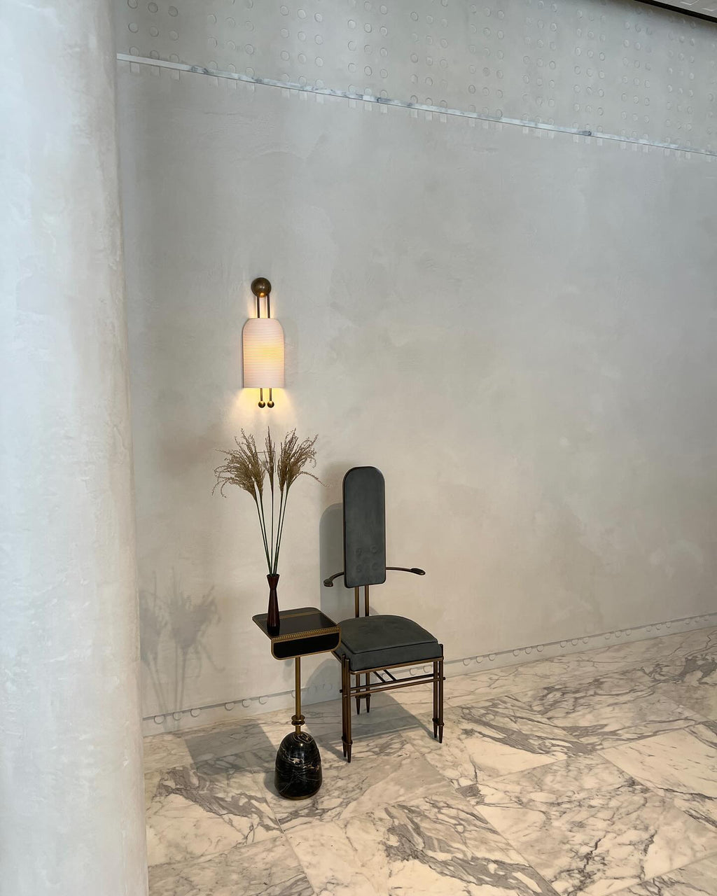 Benjamin Wall Light, Hardwired Wall Sconce, detail 7