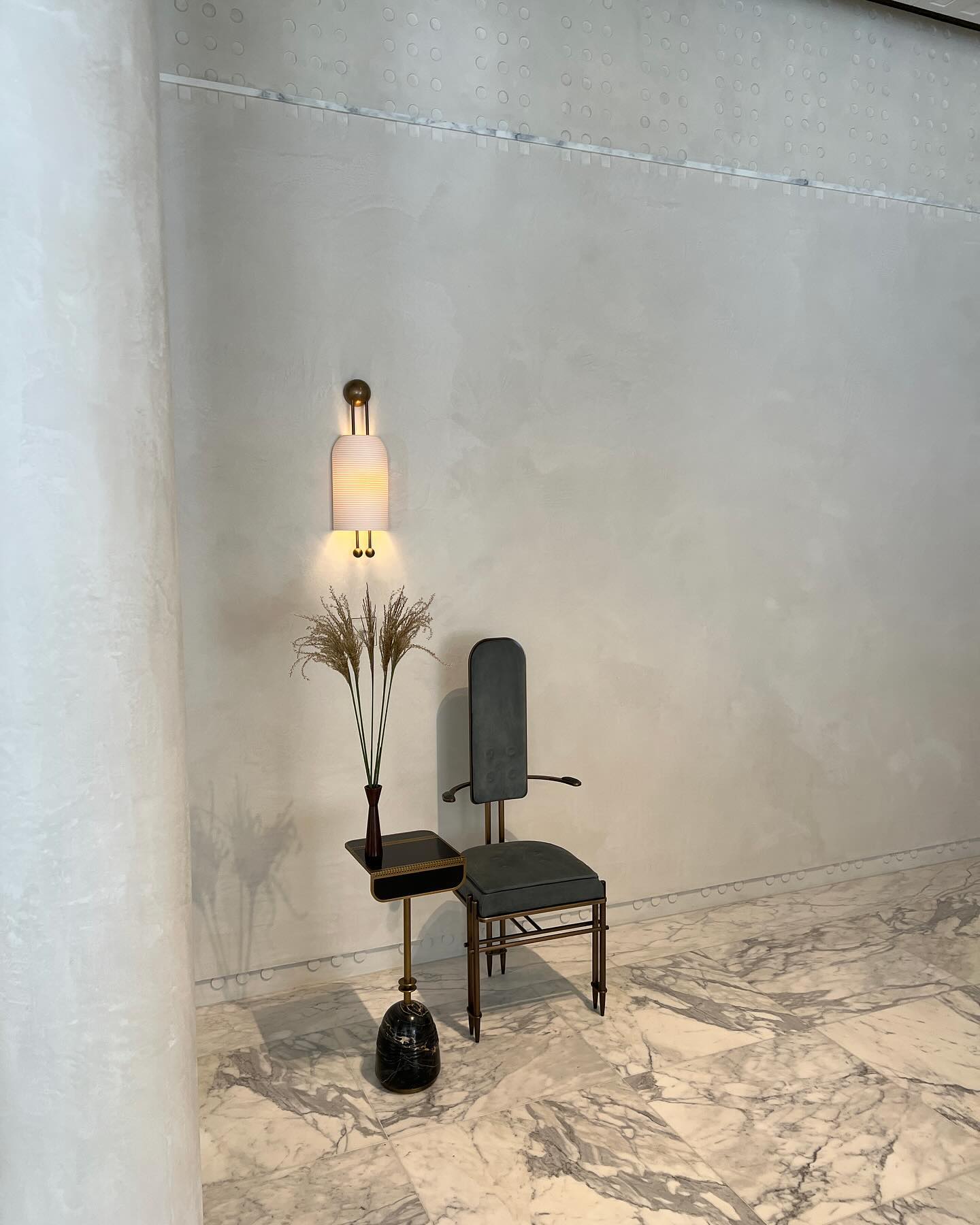 Benjamin Wall Light, Hardwired Wall Sconce, detail 7