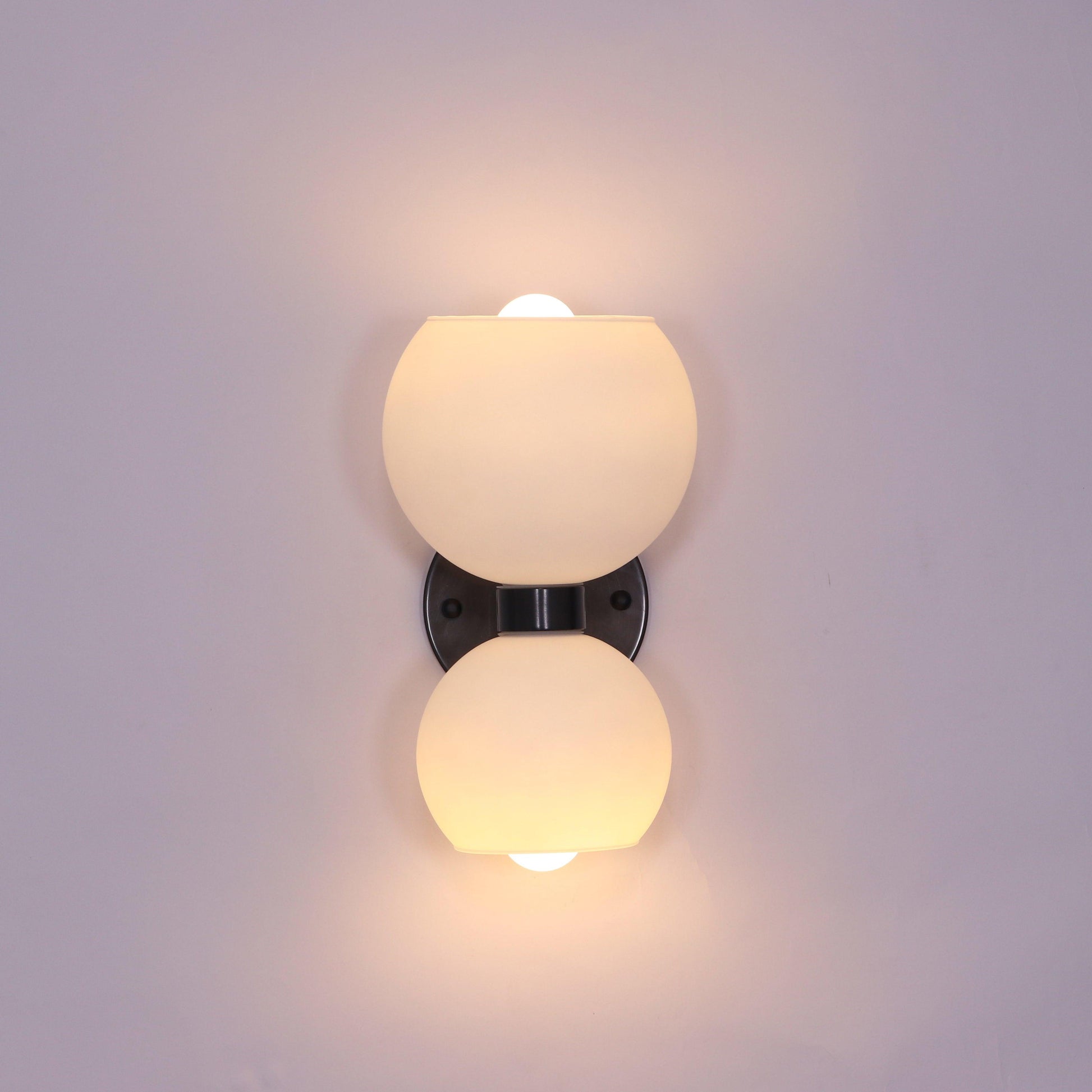 Circular Pearl Sconce, Hardwired Wall Sconce, detail 5