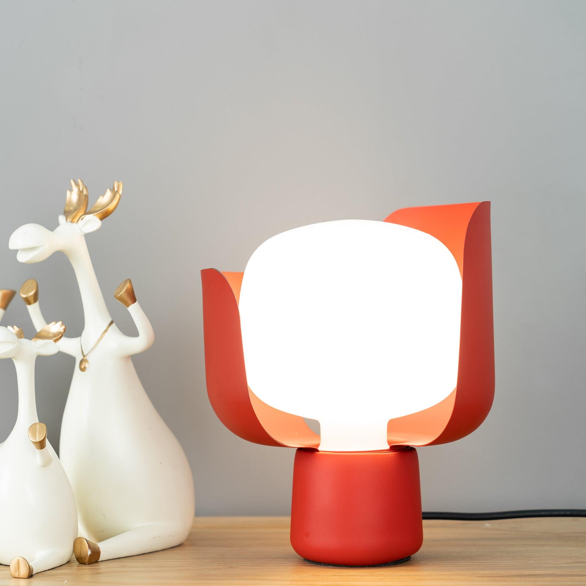 Petals Glass Table Light, Bedside Table Lamp, detail 3