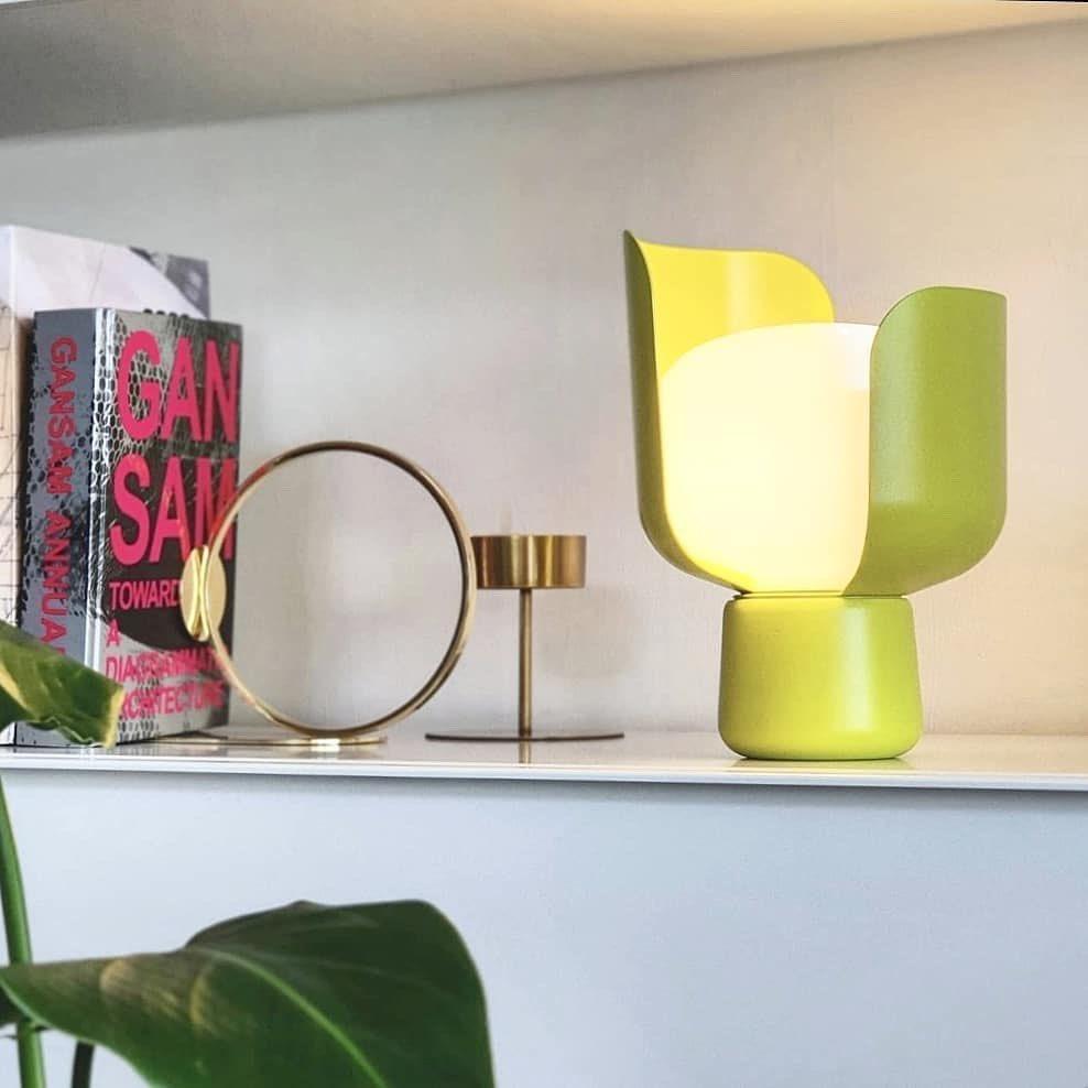 Petals Glass Table Light, Bedside Table Lamp, detail 5