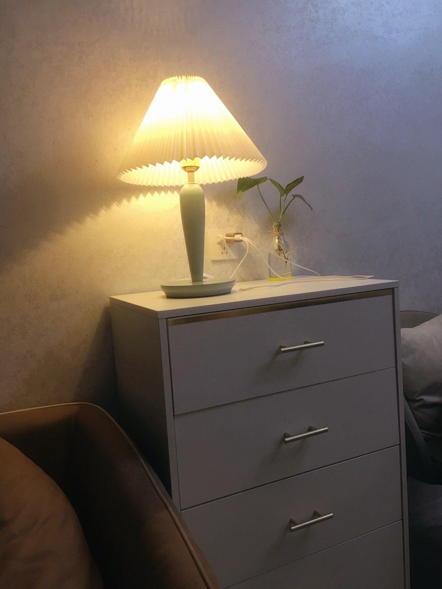 Brentwood Tall Table Light, Bedside Table Lamp, detail 15