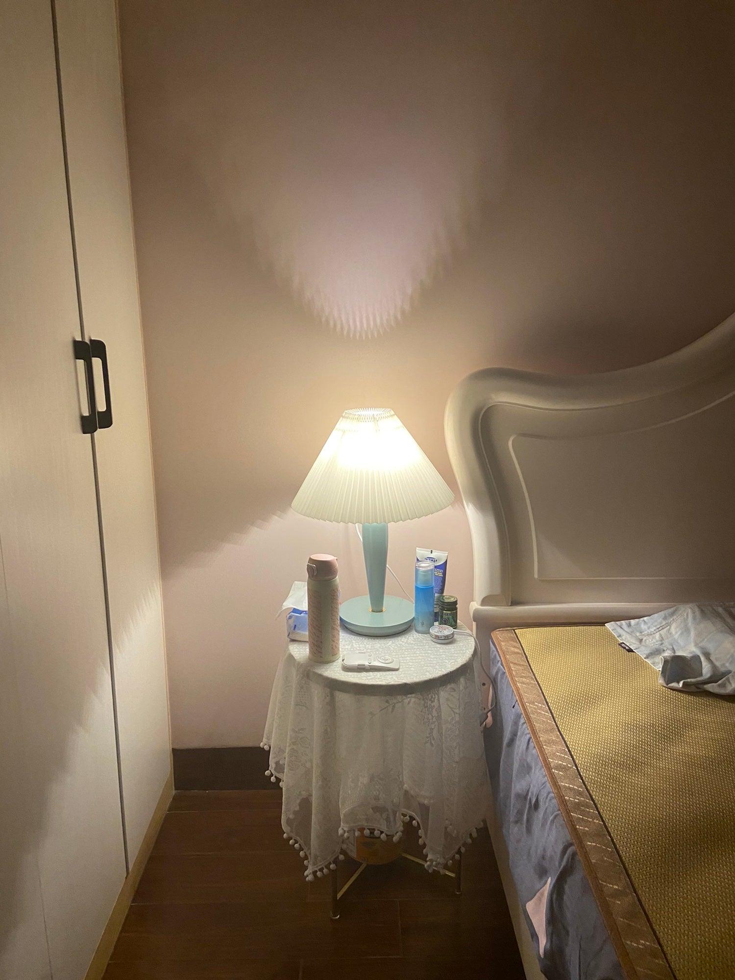 Brentwood Tall Table Light, Bedside Table Lamp, detail 16