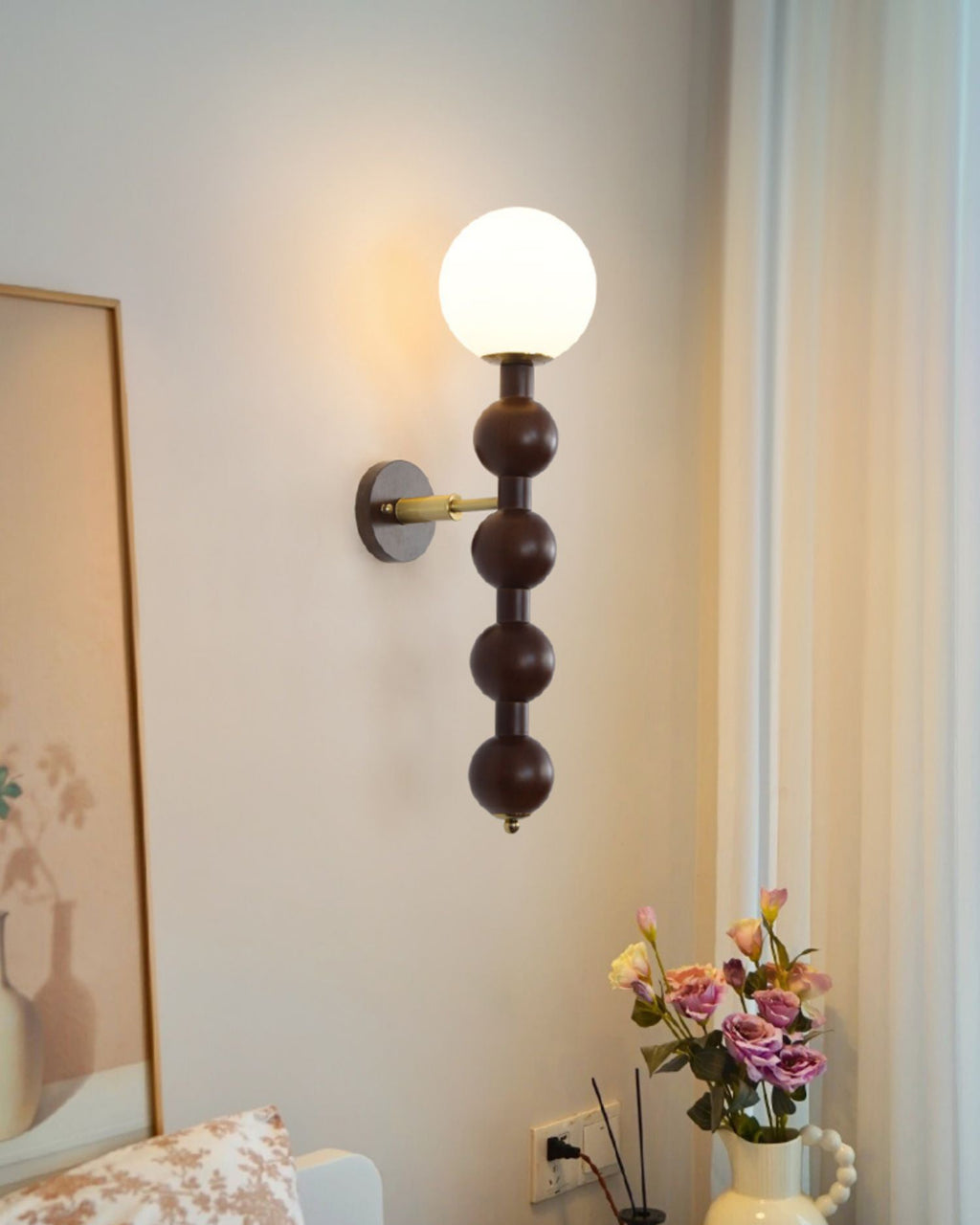 Bubbly Wall Light, Hardwired Wall Sconce, detail 2