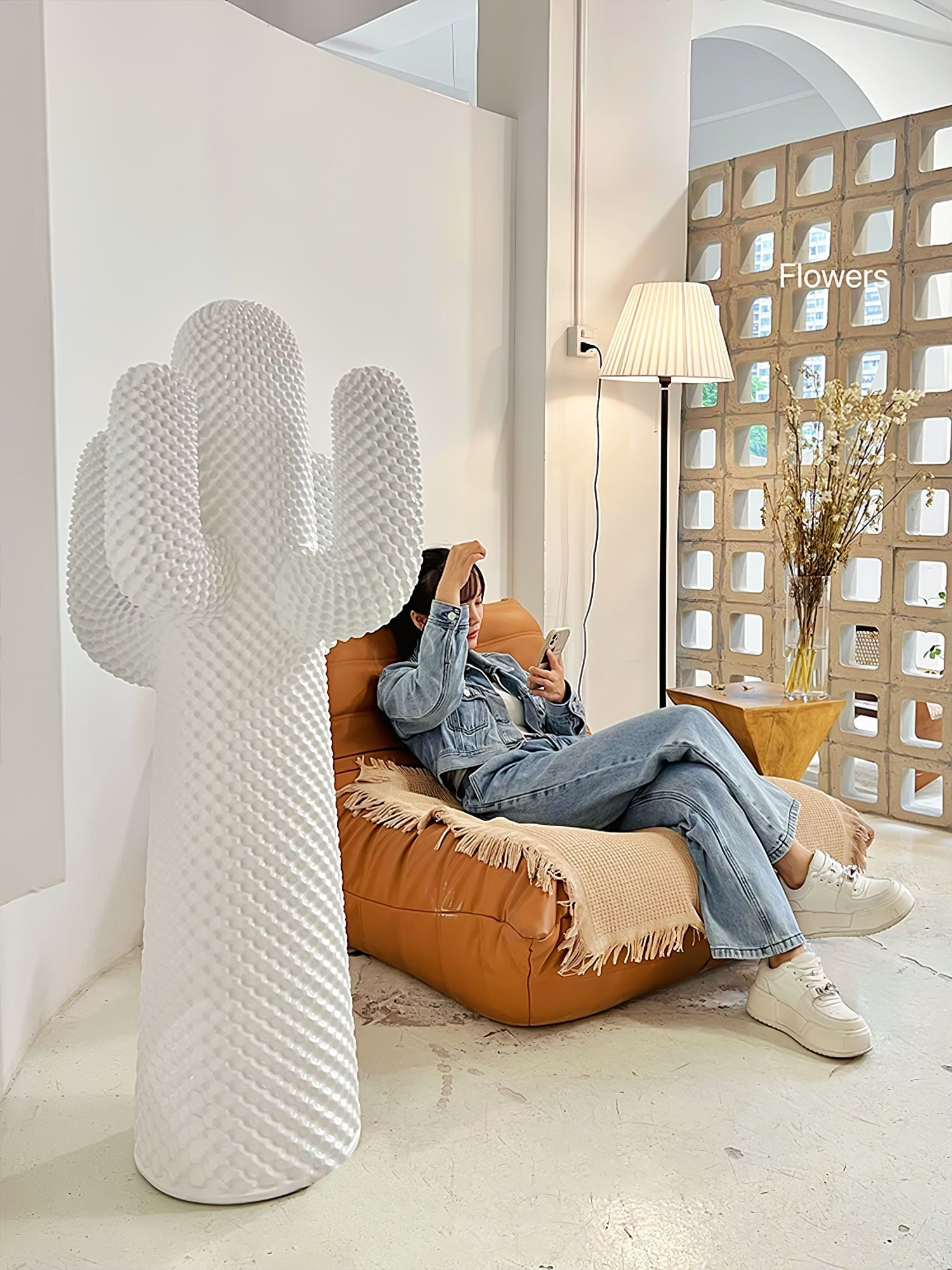Glass Mello Sculptural Portable Lamp Cactus Coat Rack, Bedside Table Lamp, detail 63