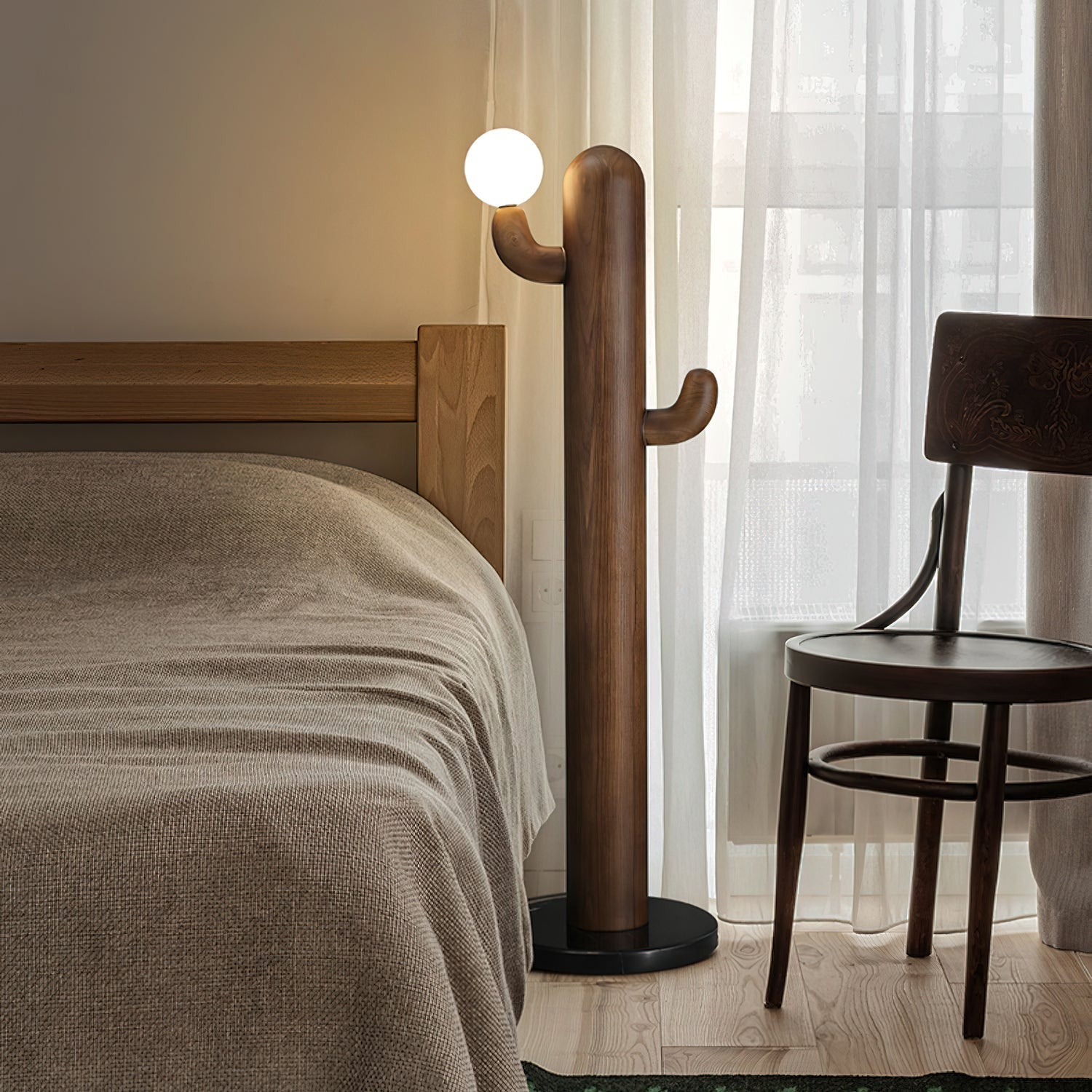 Cactus Wood Floor Light, Floor Lamp, detail 2