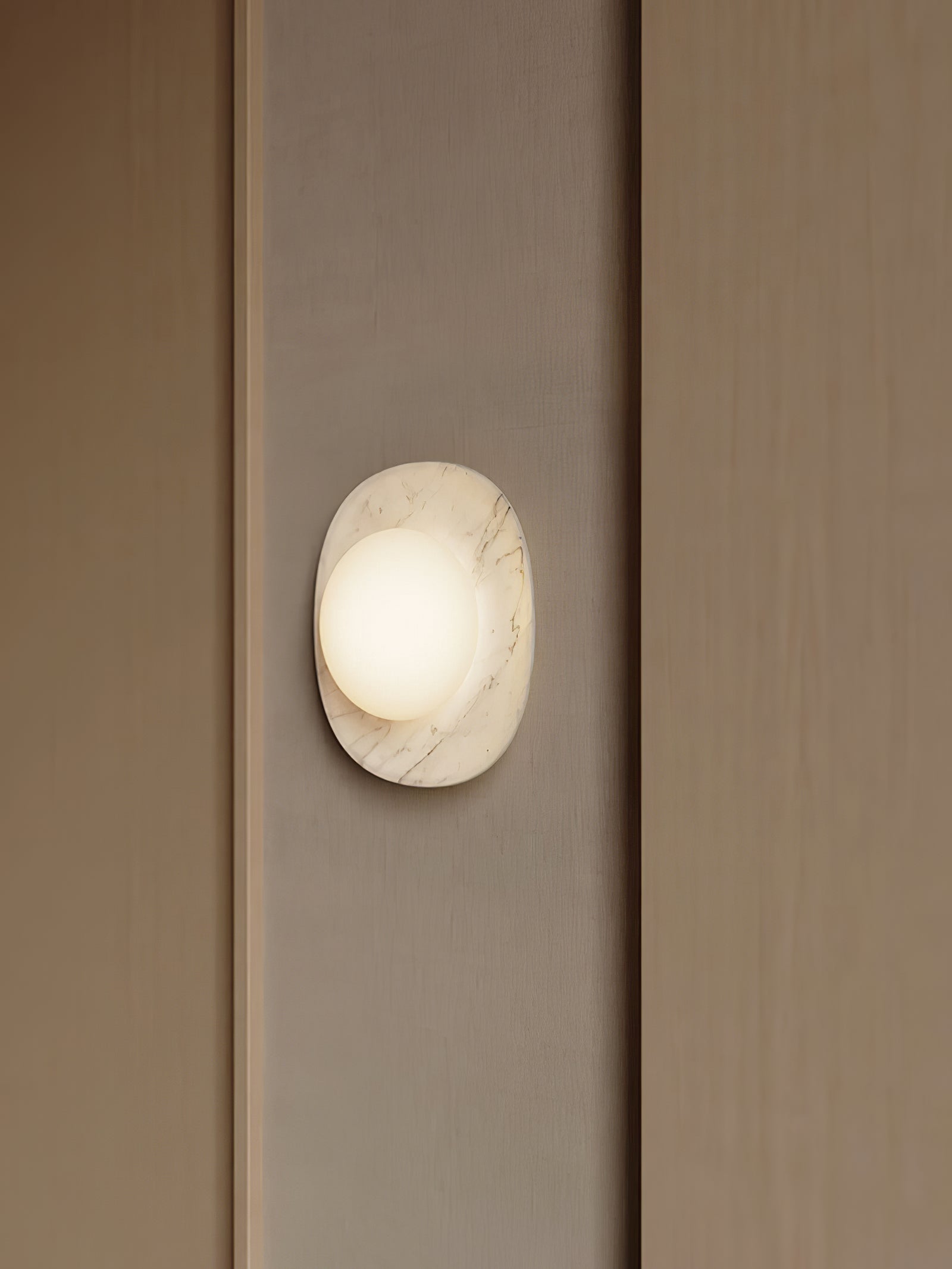 Carrara Cusp Wall Light, Hardwired Wall Sconce, detail 17