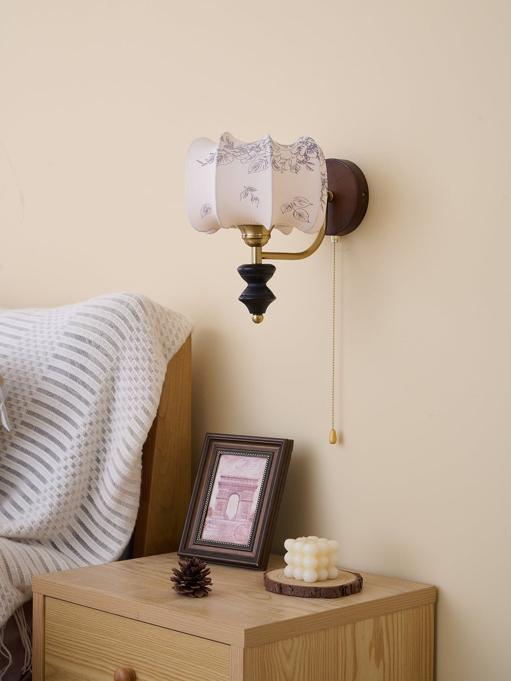 Clarendon Wall Light, Hardwired Wall Sconce, detail 22