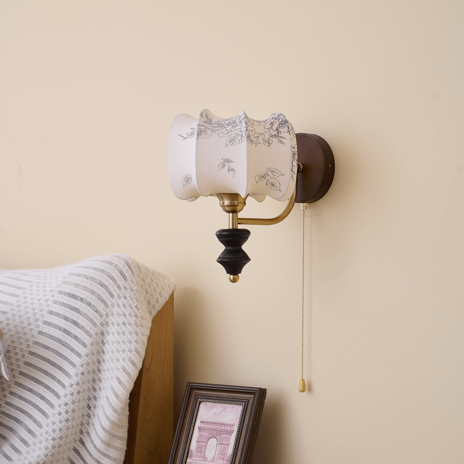 Clarendon Wall Light, Hardwired Wall Sconce, detail 65