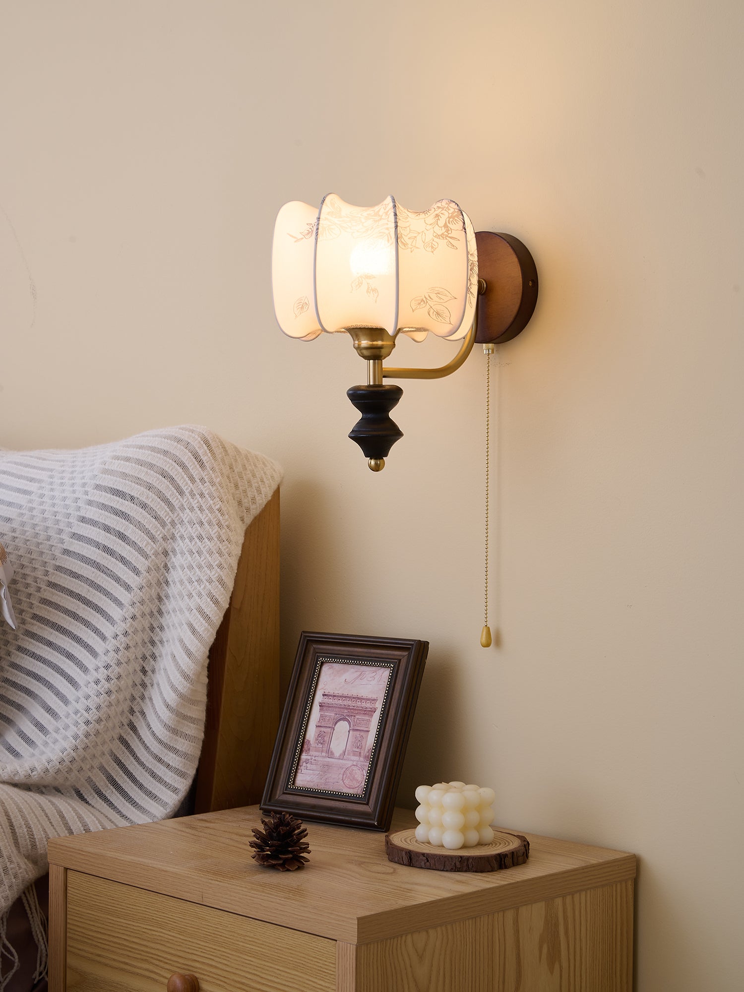 Clarendon Wall Light, Hardwired Wall Sconce, detail 23