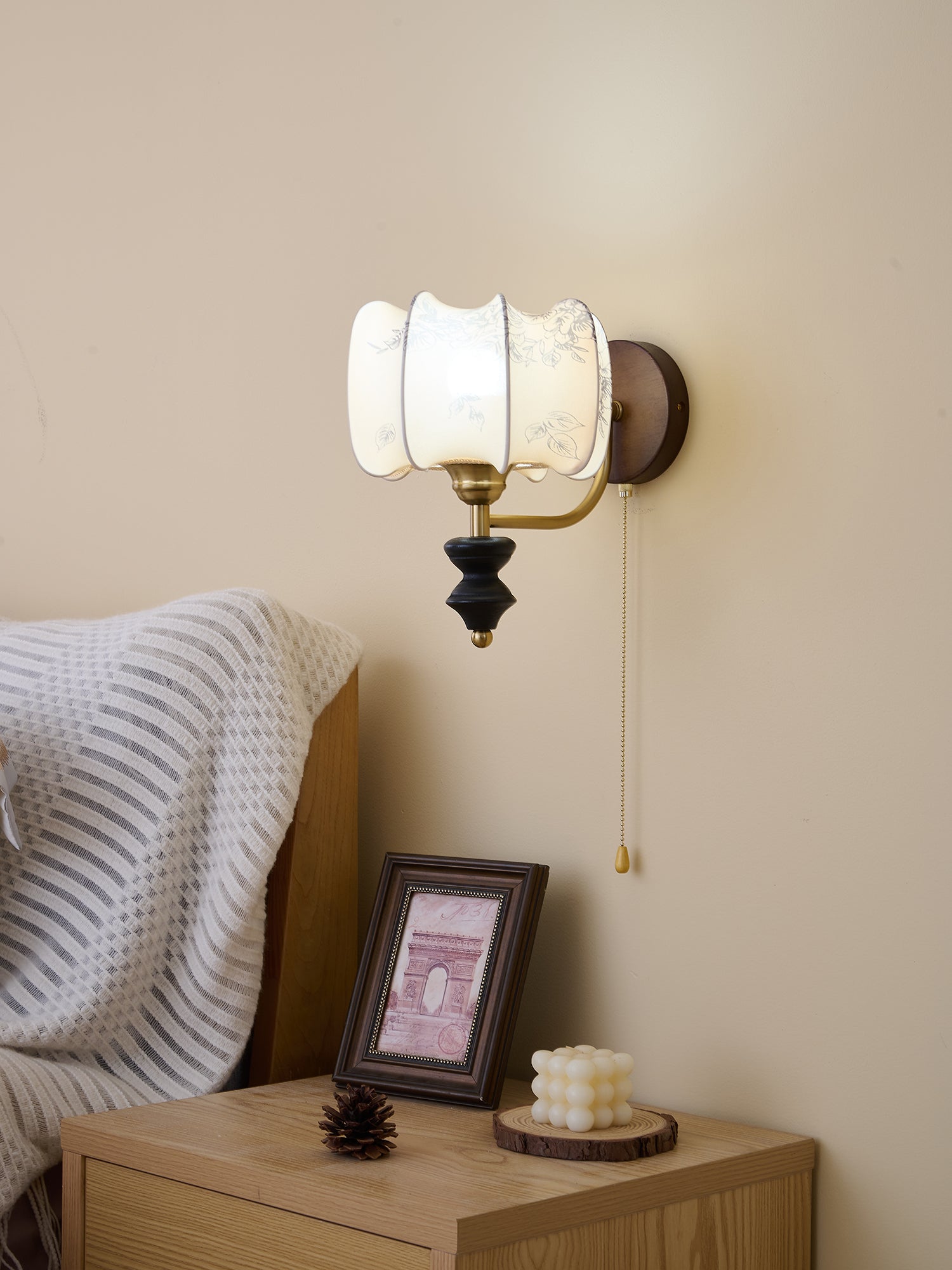 Clarendon Wall Light, Hardwired Wall Sconce, detail 24