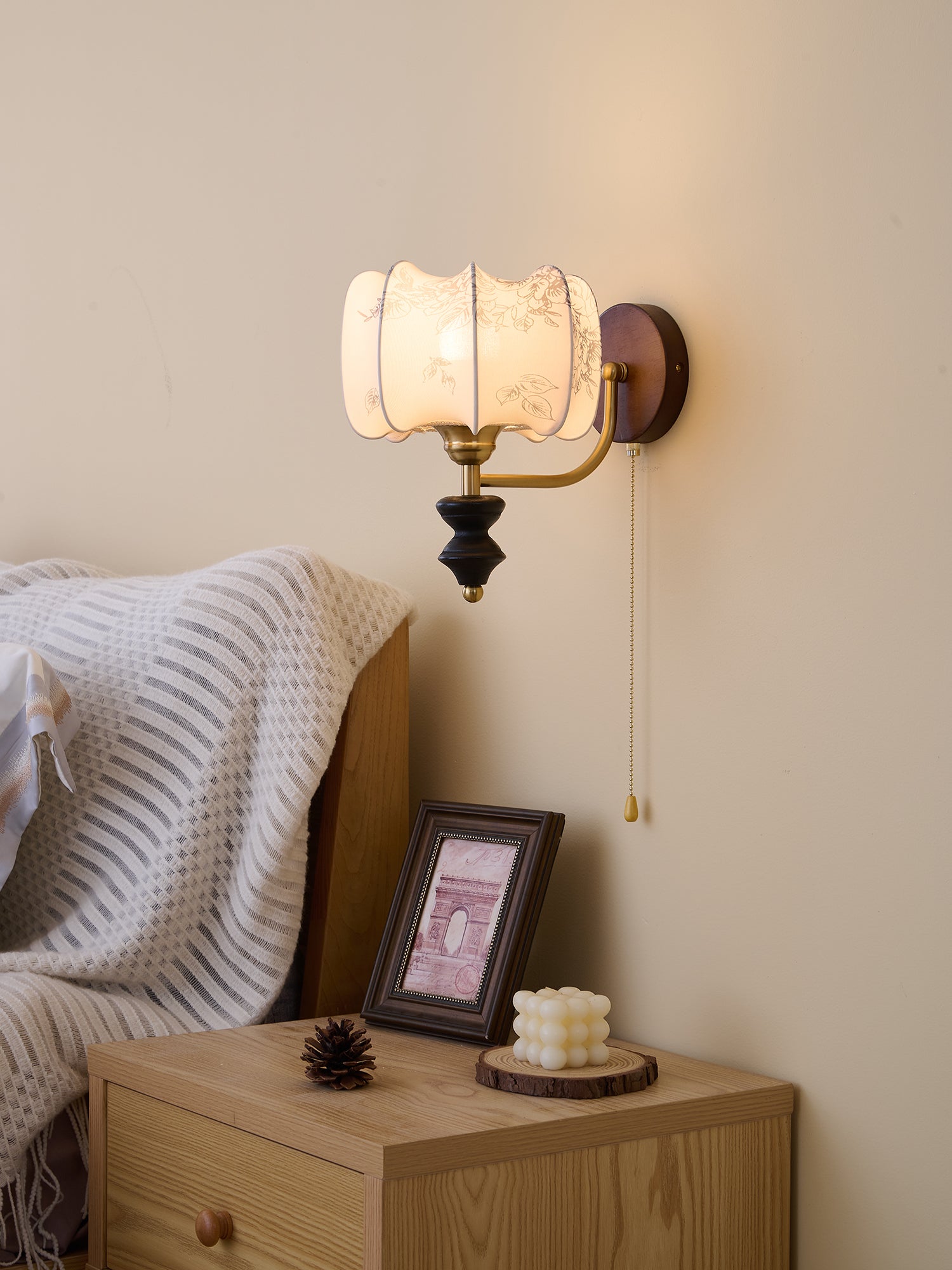 Clarendon Wall Light, Hardwired Wall Sconce, detail 26