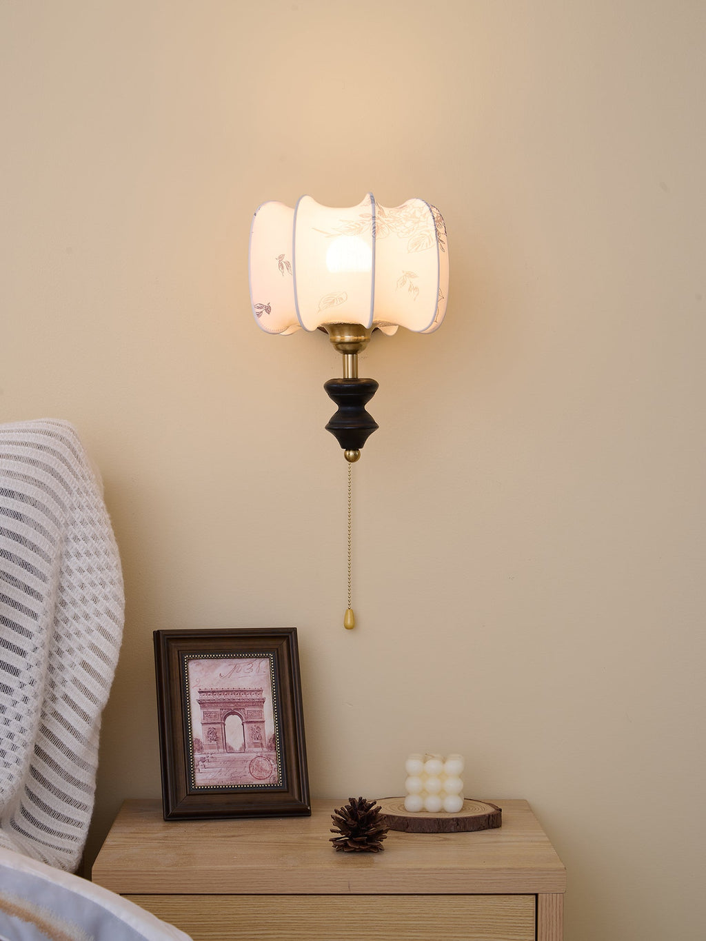 Clarendon Wall Light, Hardwired Wall Sconce, detail 27