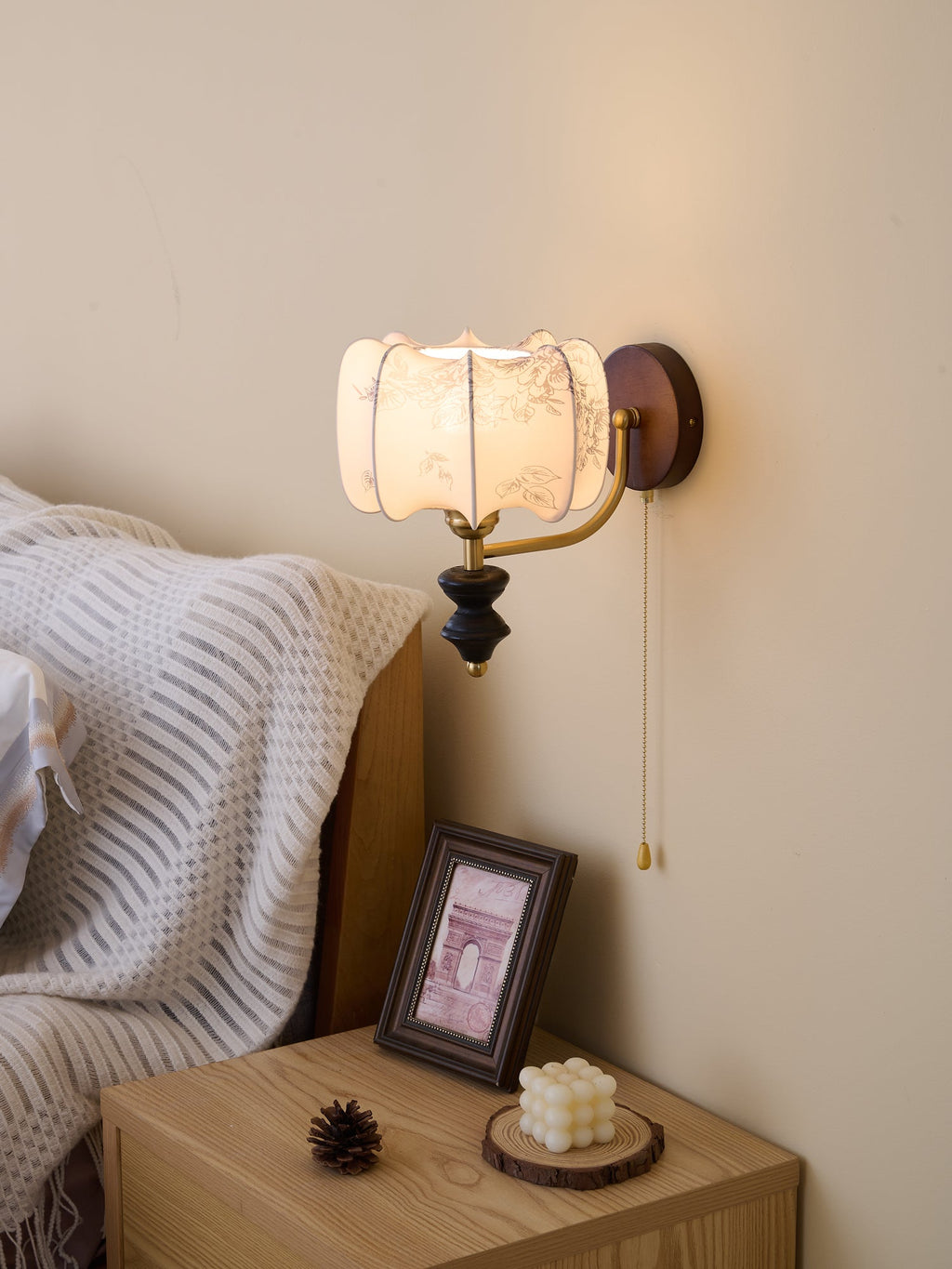 Clarendon Wall Light, Hardwired Wall Sconce, detail 28