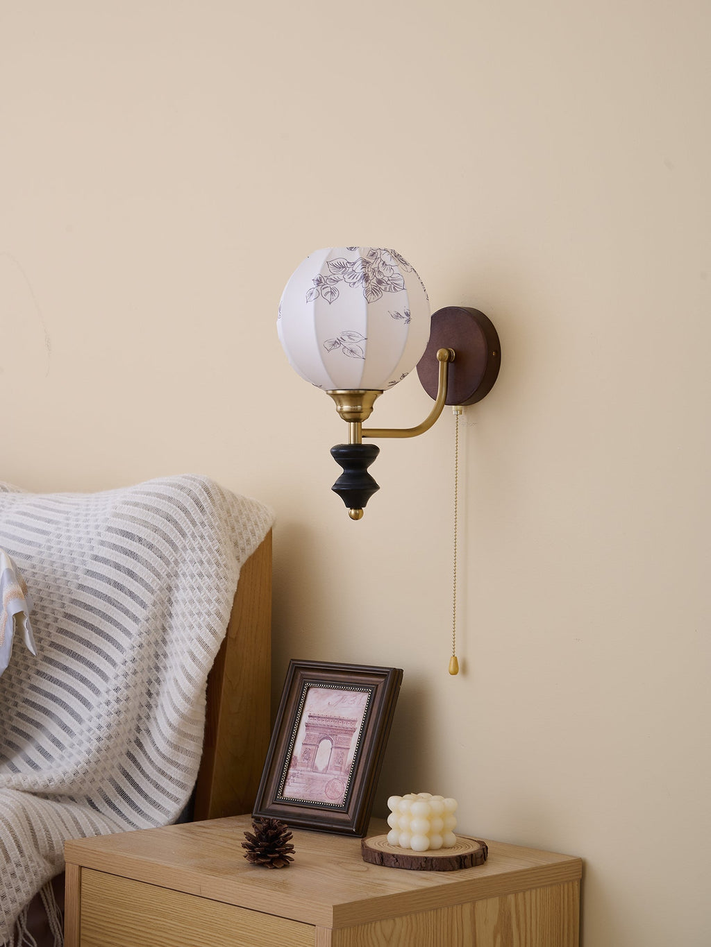Clarendon Wall Light, Hardwired Wall Sconce, detail 29