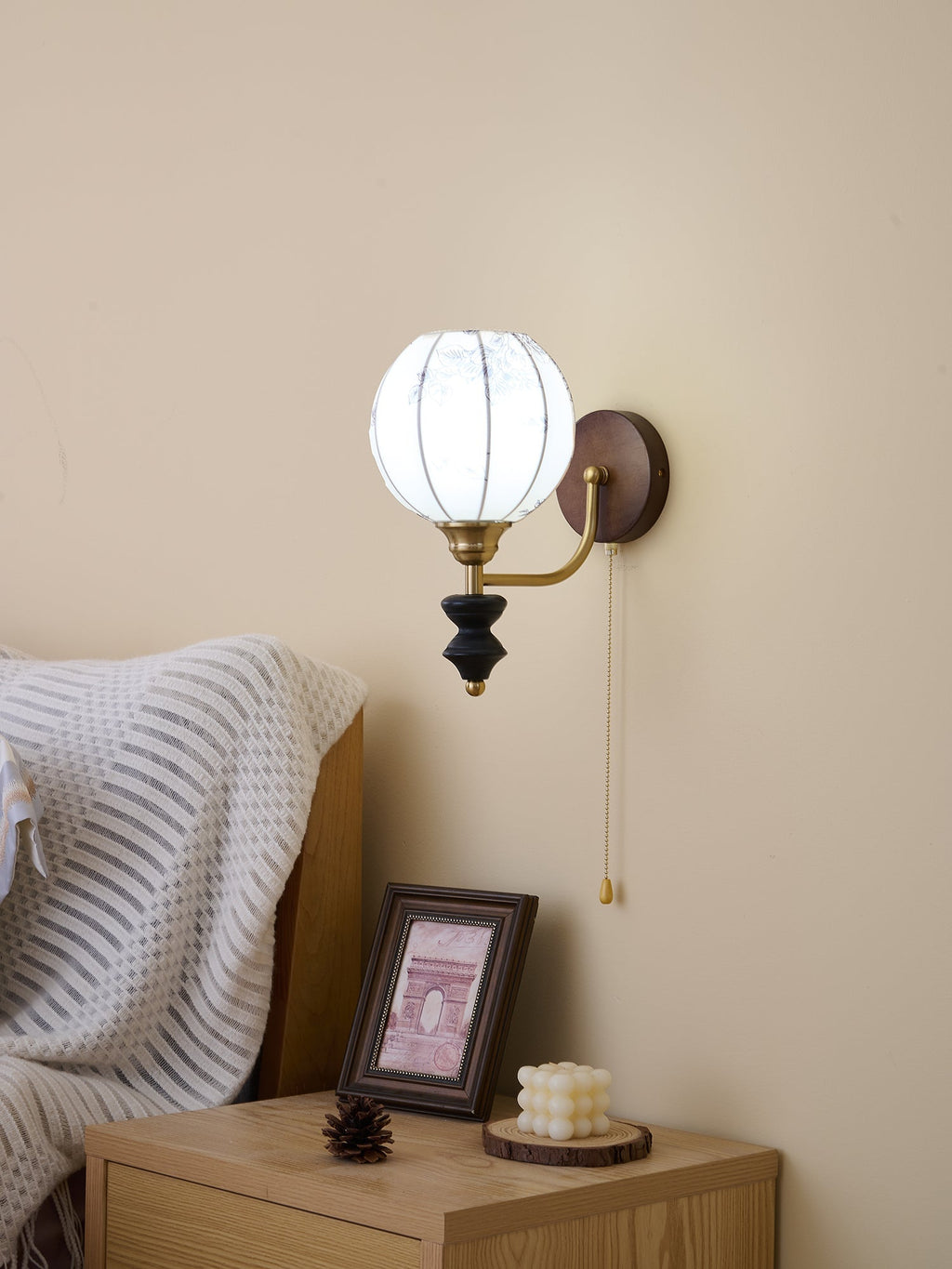 Clarendon Wall Light, Hardwired Wall Sconce, detail 31