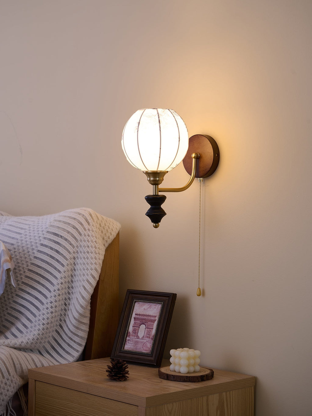 Clarendon Wall Light, Hardwired Wall Sconce, detail 32