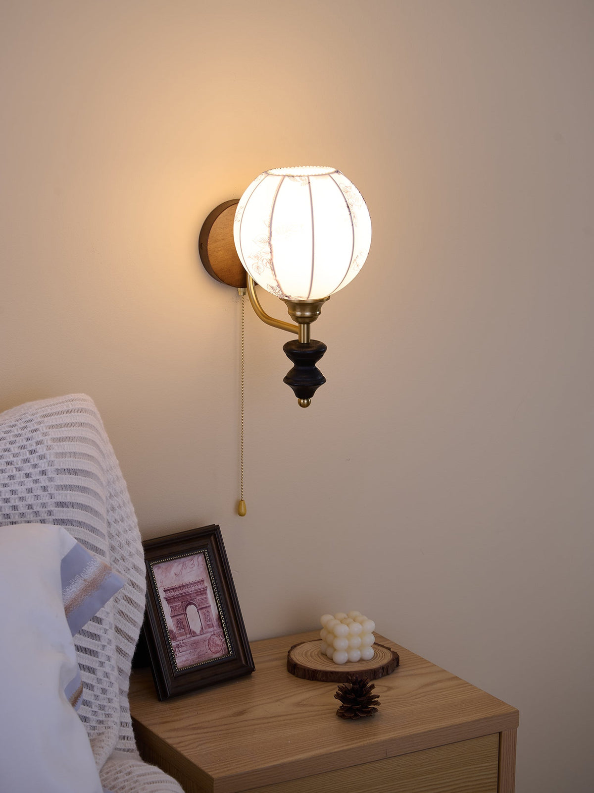 Clarendon Wall Light, Hardwired Wall Sconce, detail 37