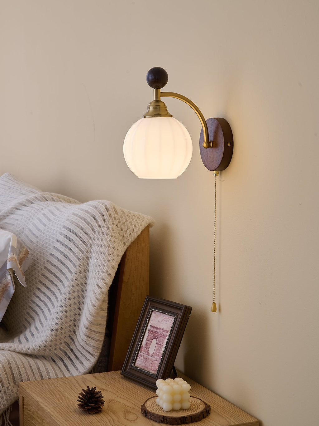 Clarendon Wall Light, Hardwired Wall Sconce, detail 45