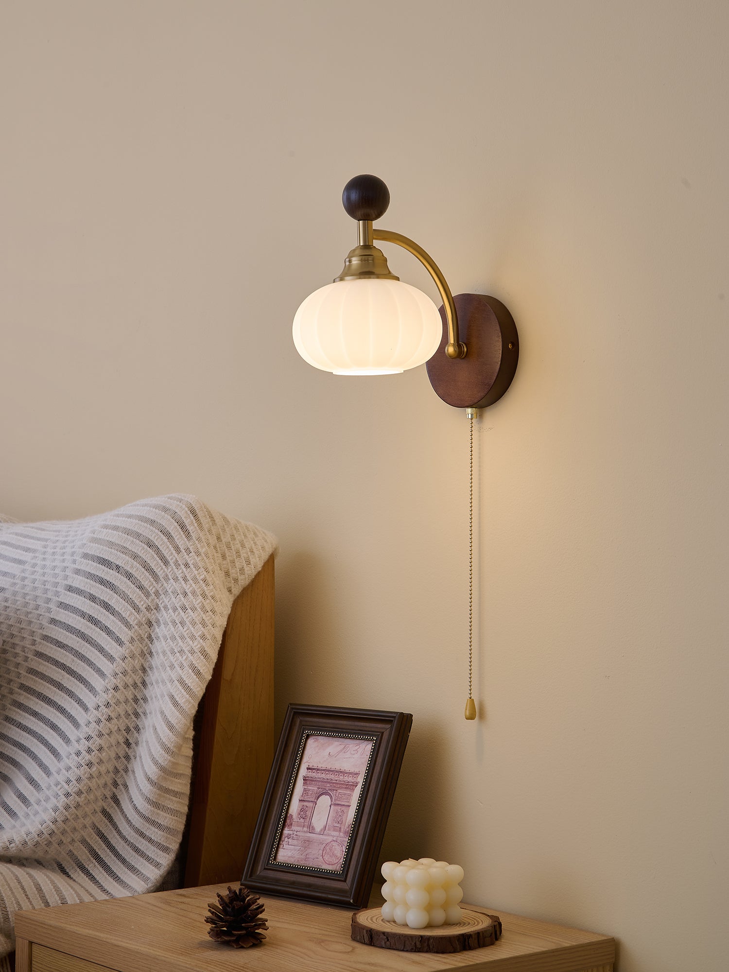 Clarendon Wall Light, Hardwired Wall Sconce, detail 47