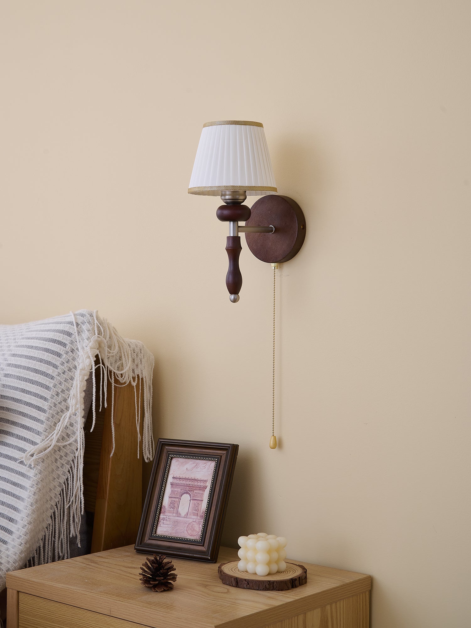 Clarendon Wall Light, Hardwired Wall Sconce, detail 35