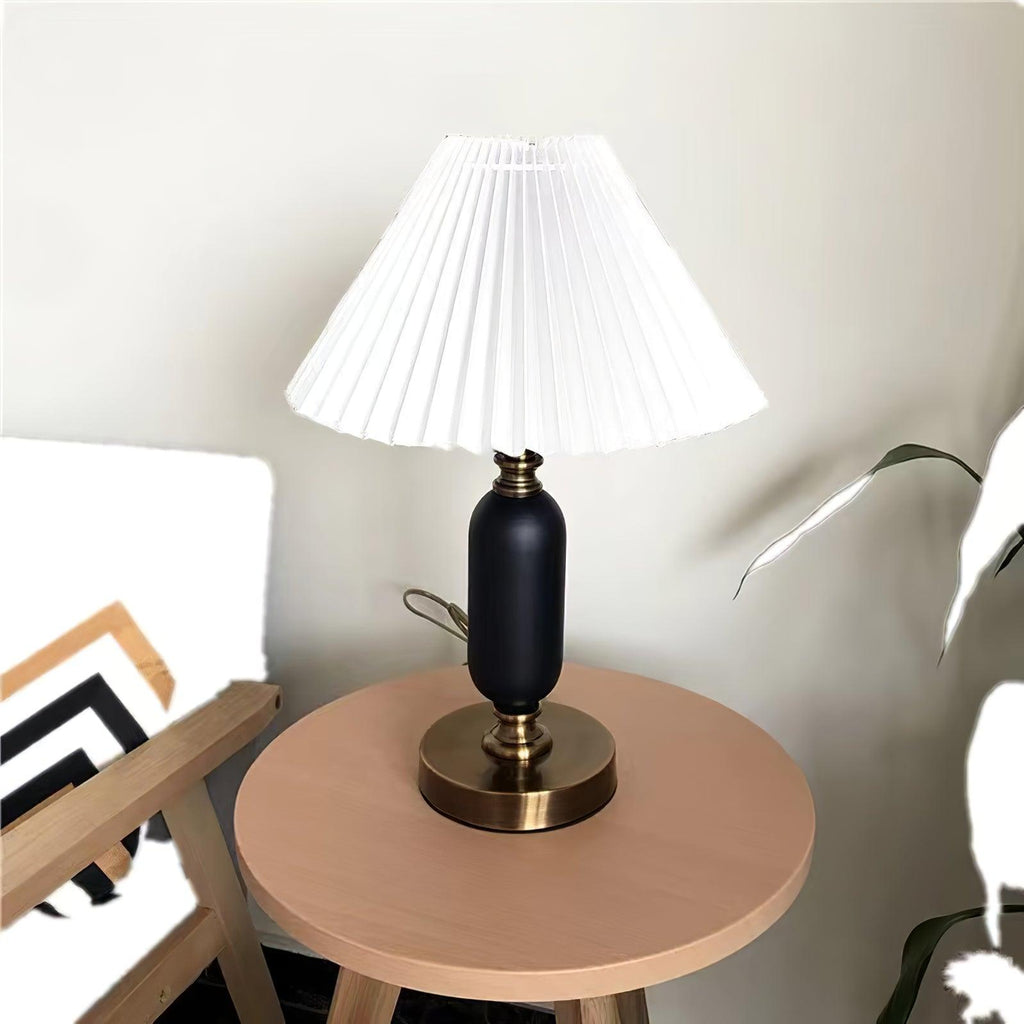 Timeless Antique Table Light, Bedside Table Lamp, detail 9