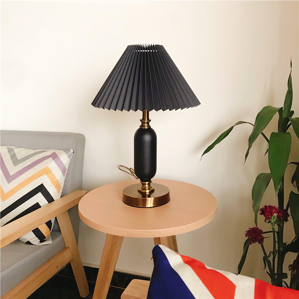 Timeless Antique Table Light, Bedside Table Lamp, detail 6