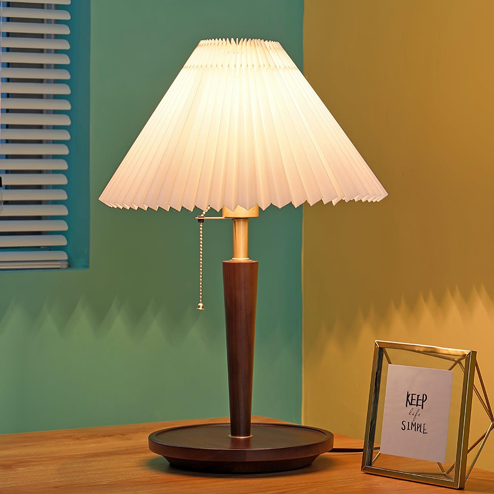 Cone Pleated Fabric Table Light, Bedside Table Lamp, detail 2