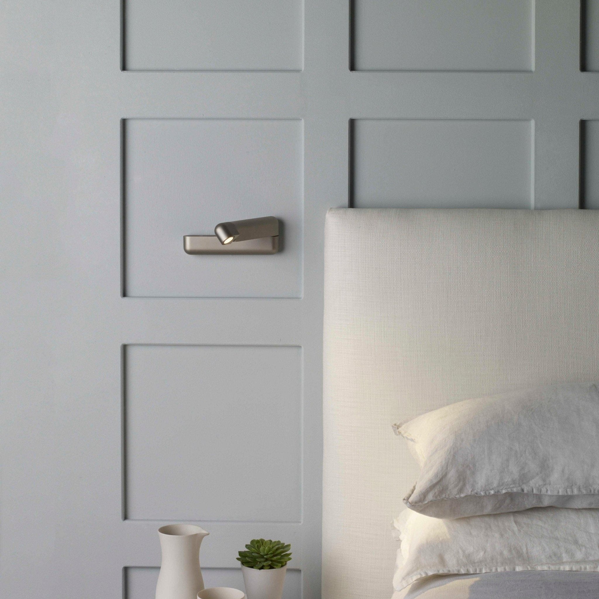 Contemporary LED Bedside Wall Light Wall Light, Hardwired Wall Sconce, detail 3