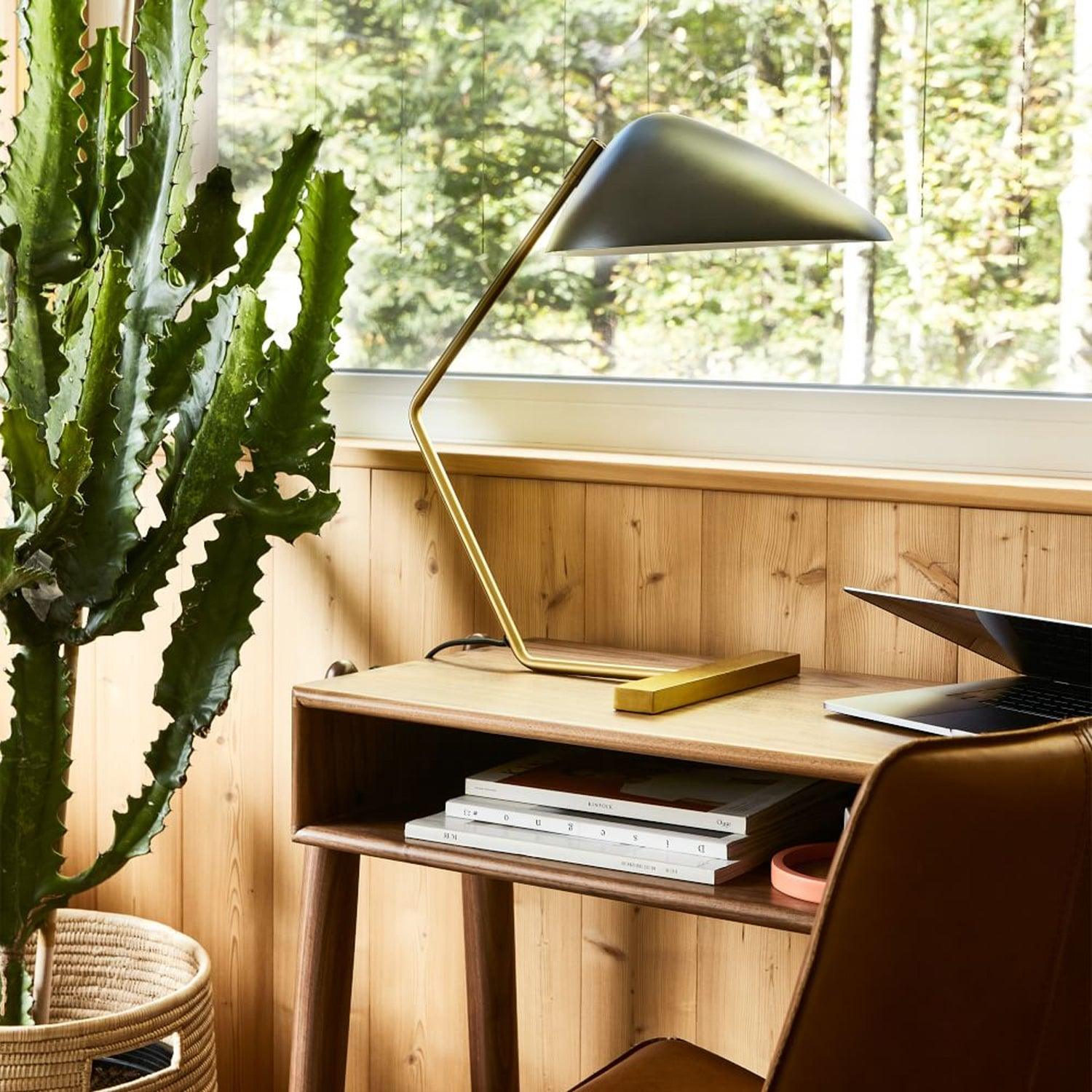 Curvilinear Mid-Century Table Light, Bedside Table Lamp, detail 4