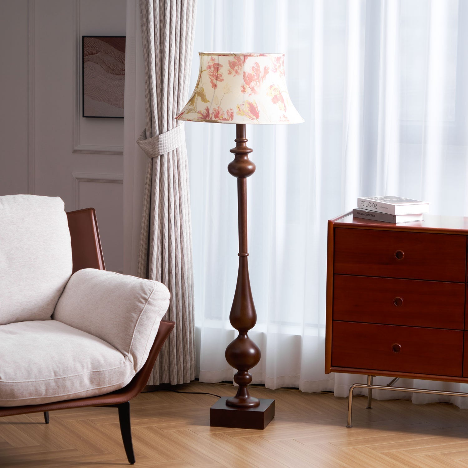 Victoria Floor Light, Floor Lamp, detail 2