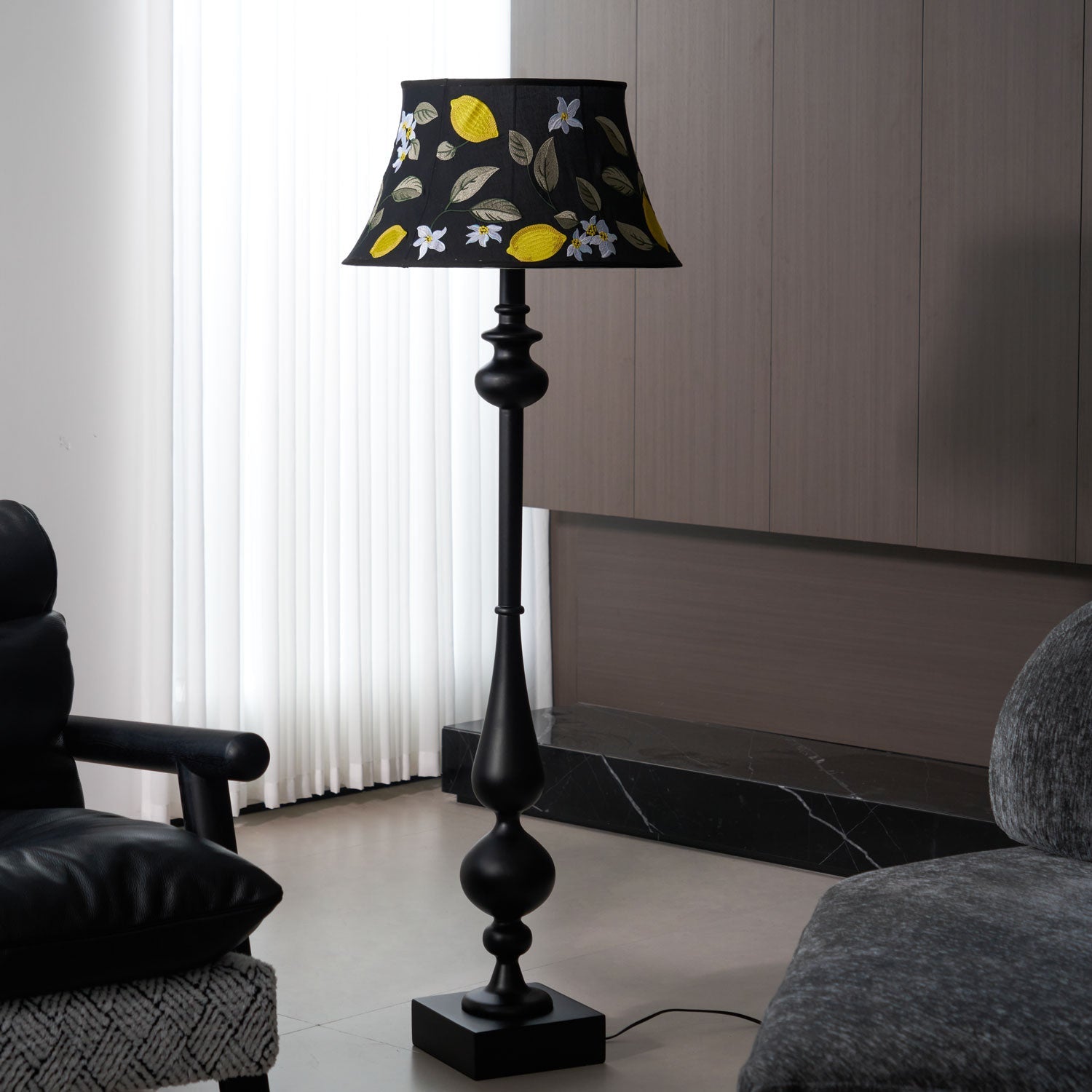 Victoria Floor Light, Floor Lamp, detail 4