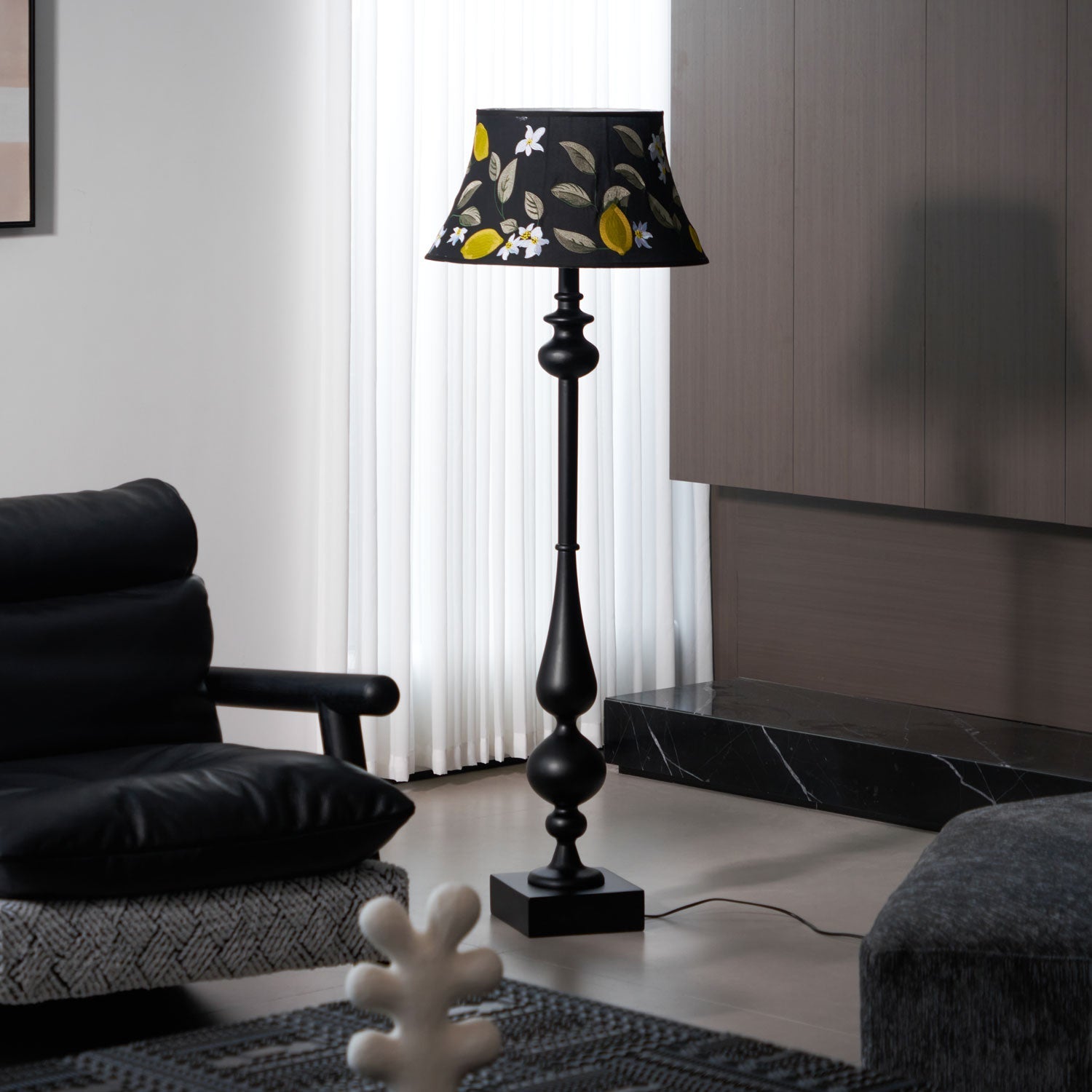 Victoria Floor Light, Floor Lamp, detail 3