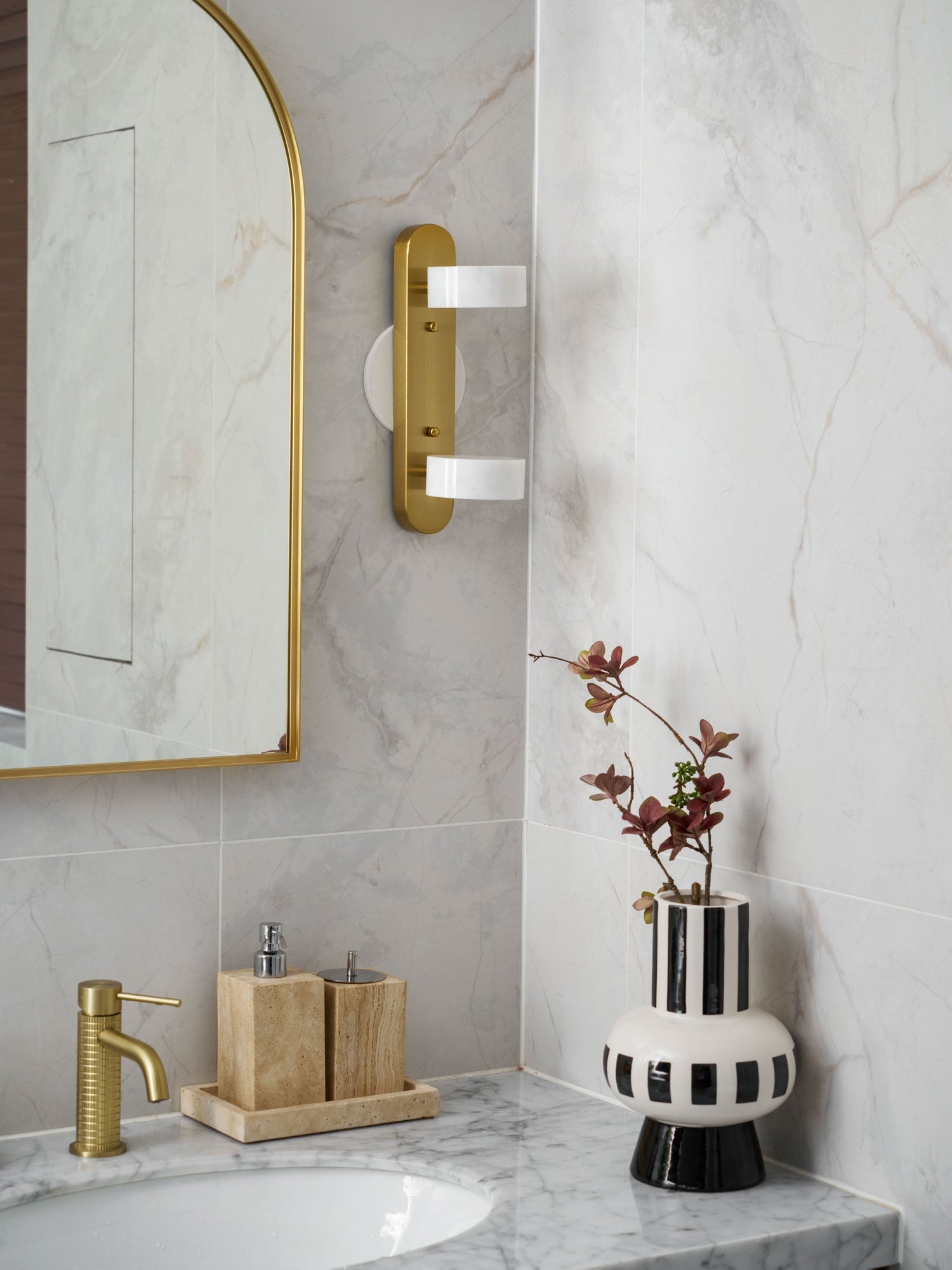 Traviso Trio Vanity Fixture, Bathroom Vanity Light, detail 7