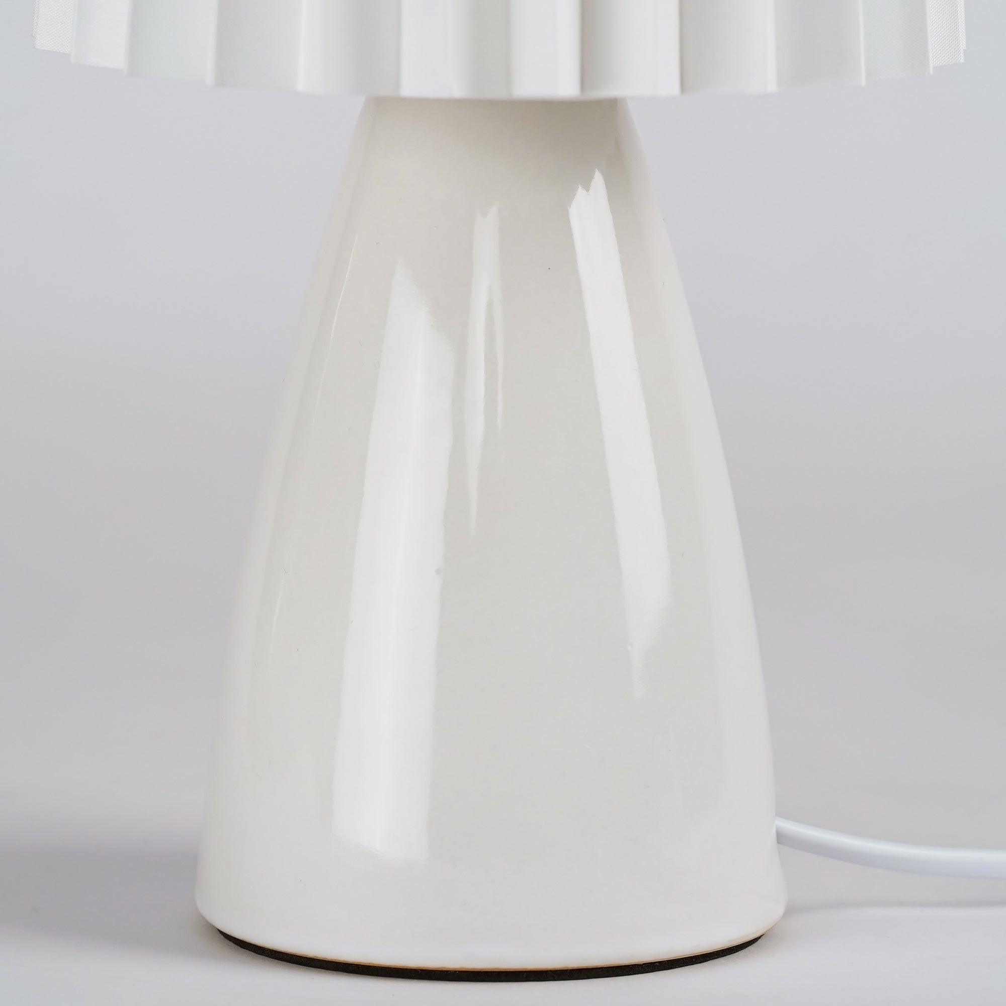 Delilah Table Light, Bedside Table Lamp, detail 17
