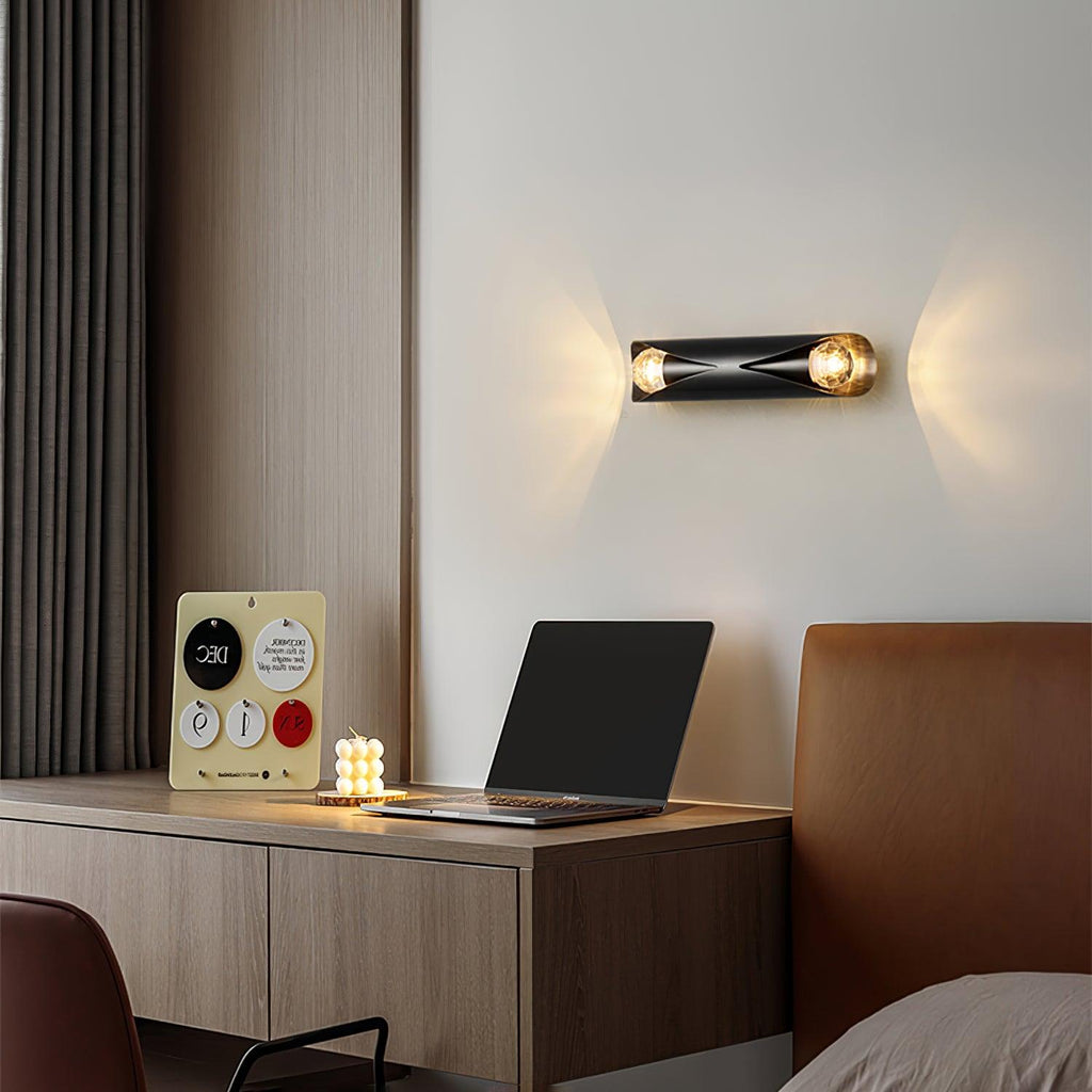 Diamonds Brass Wall Light, Hardwired Wall Sconce, detail 5