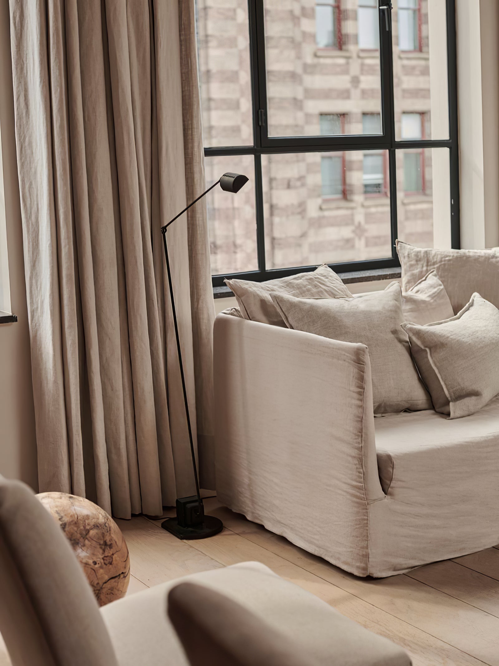 Dynamo Floor Light, Floor Lamp, detail 17