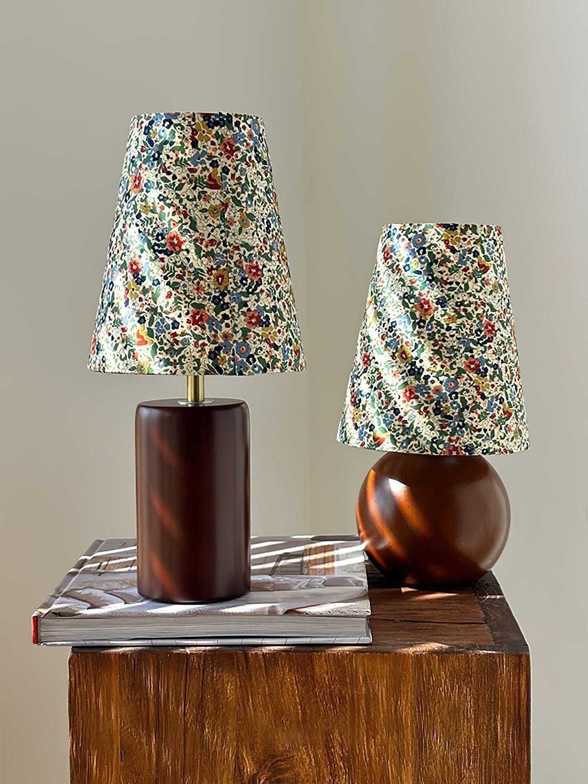 Elara Floral Glow Table Light, Bedside Table Lamp, detail 17