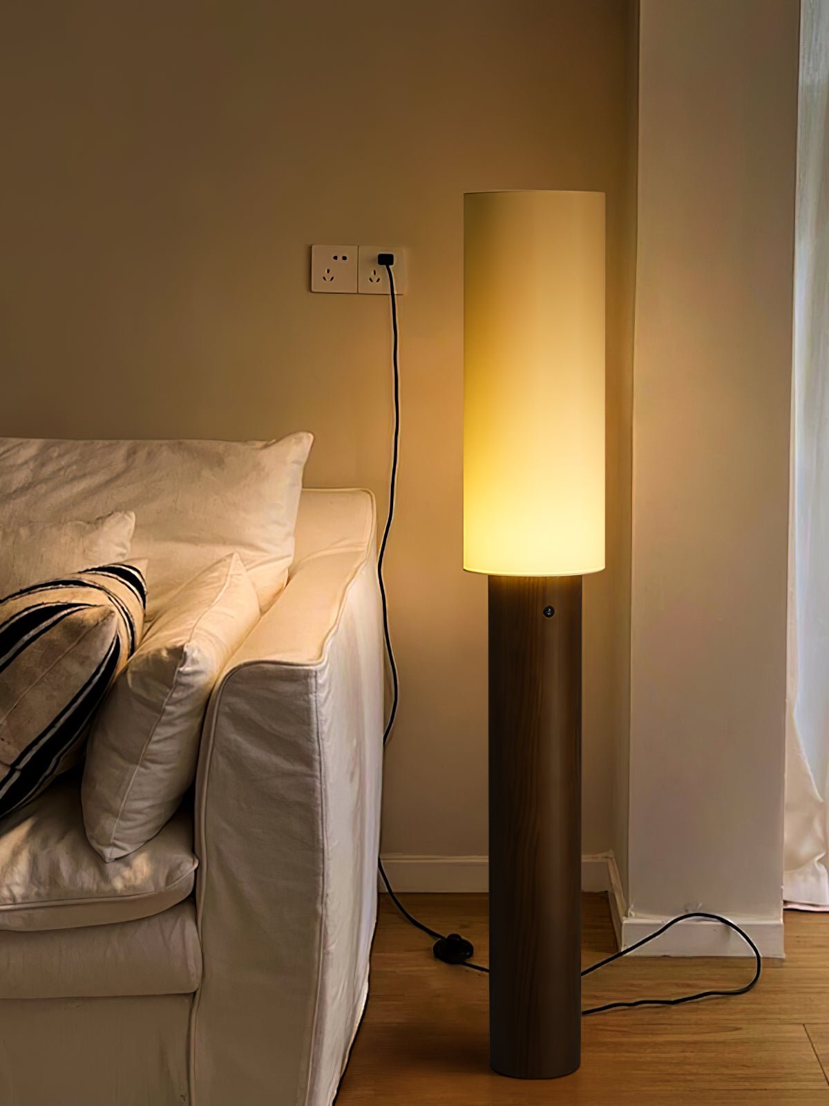Elara Wood Floor Light, Floor Lamp, detail 21