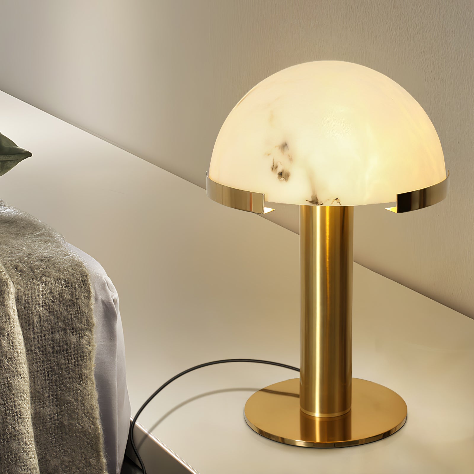 Elegance Alabaster Table Light, Bedside Table Lamp, detail 2