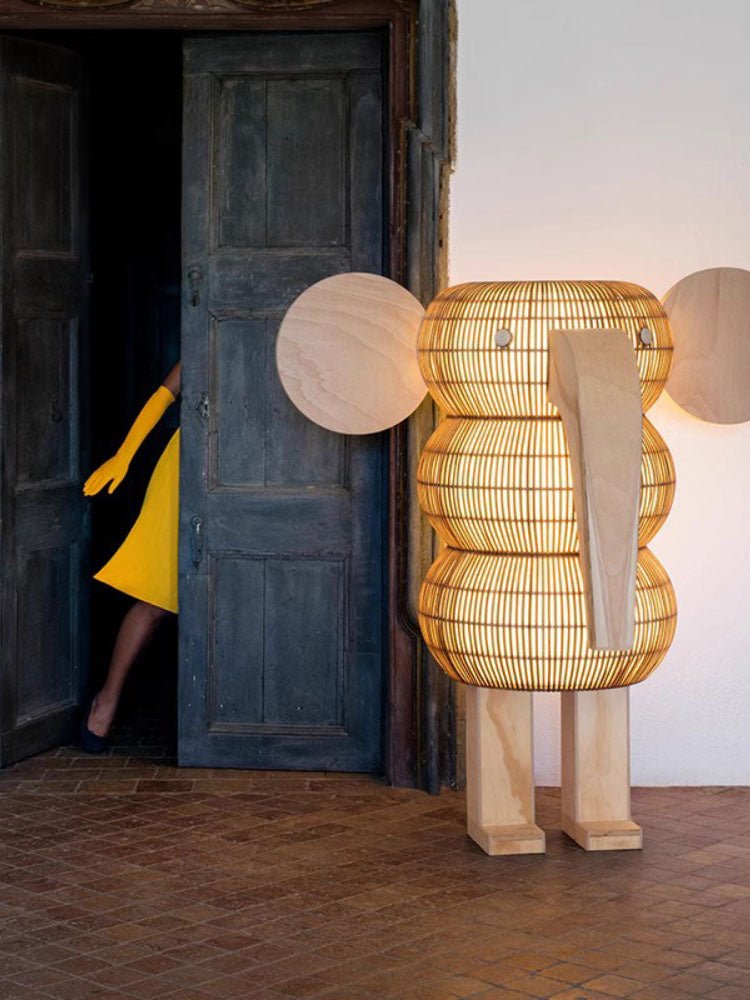 Elephant Shaped Rattan Floor Light, Floor Lamp, detail 2