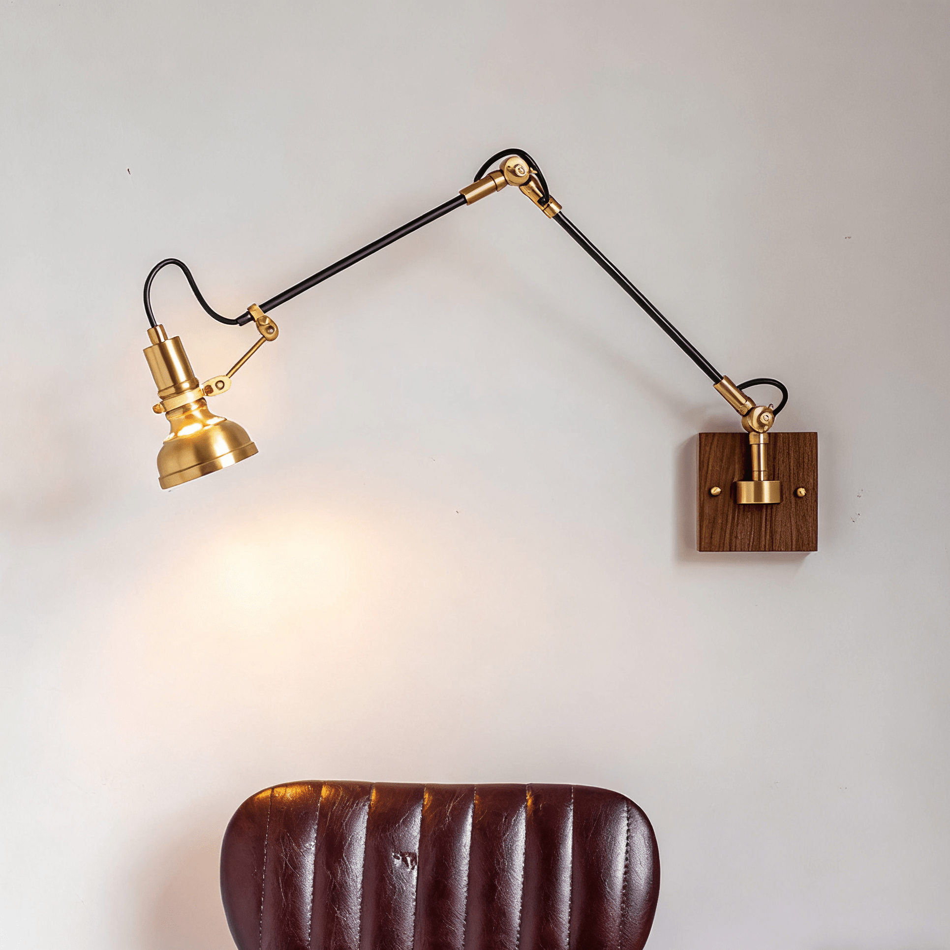 Elowen Wood Wall Light, Hardwired Wall Sconce, detail 7