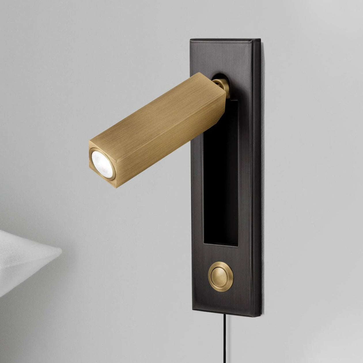 Embedded Bedside Plug-in Wall Light, Plug-In Wall Sconce, detail 4