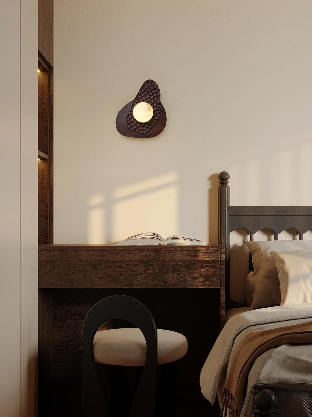Ember Nest Wall Light, Hardwired Wall Sconce, detail 15