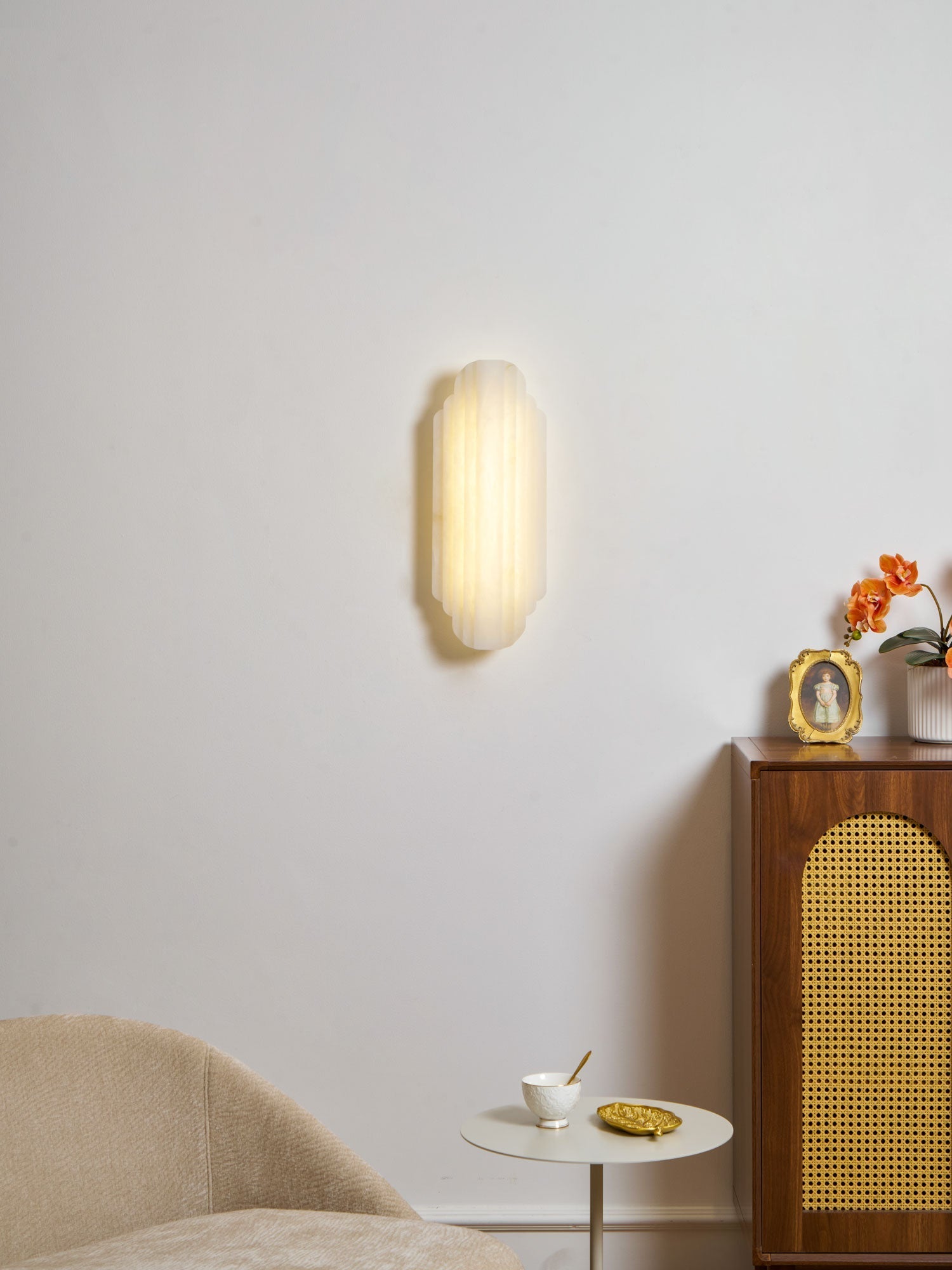 Estelle Alabaster Wall Light, Hardwired Wall Sconce, detail 16