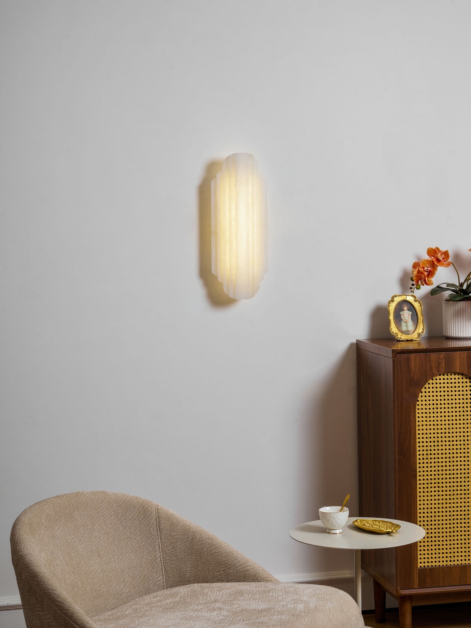 Estelle Alabaster Wall Light, Hardwired Wall Sconce, detail 10